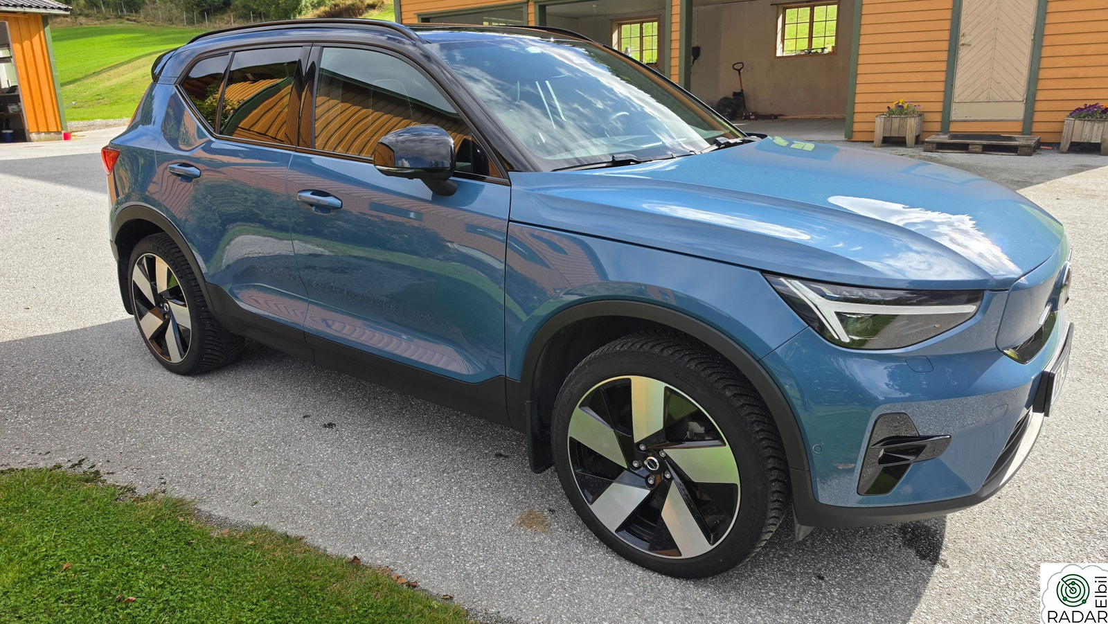 VOLVO XC40 Recharge Twin 408 hk AWD Ultimate