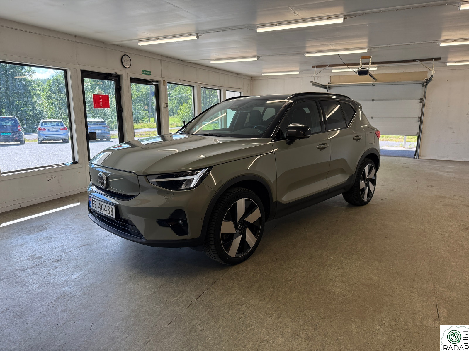 VOLVO XC40 Recharge Twin 408 hk PRO/HENGEFESTE/MYE UTSTYR.