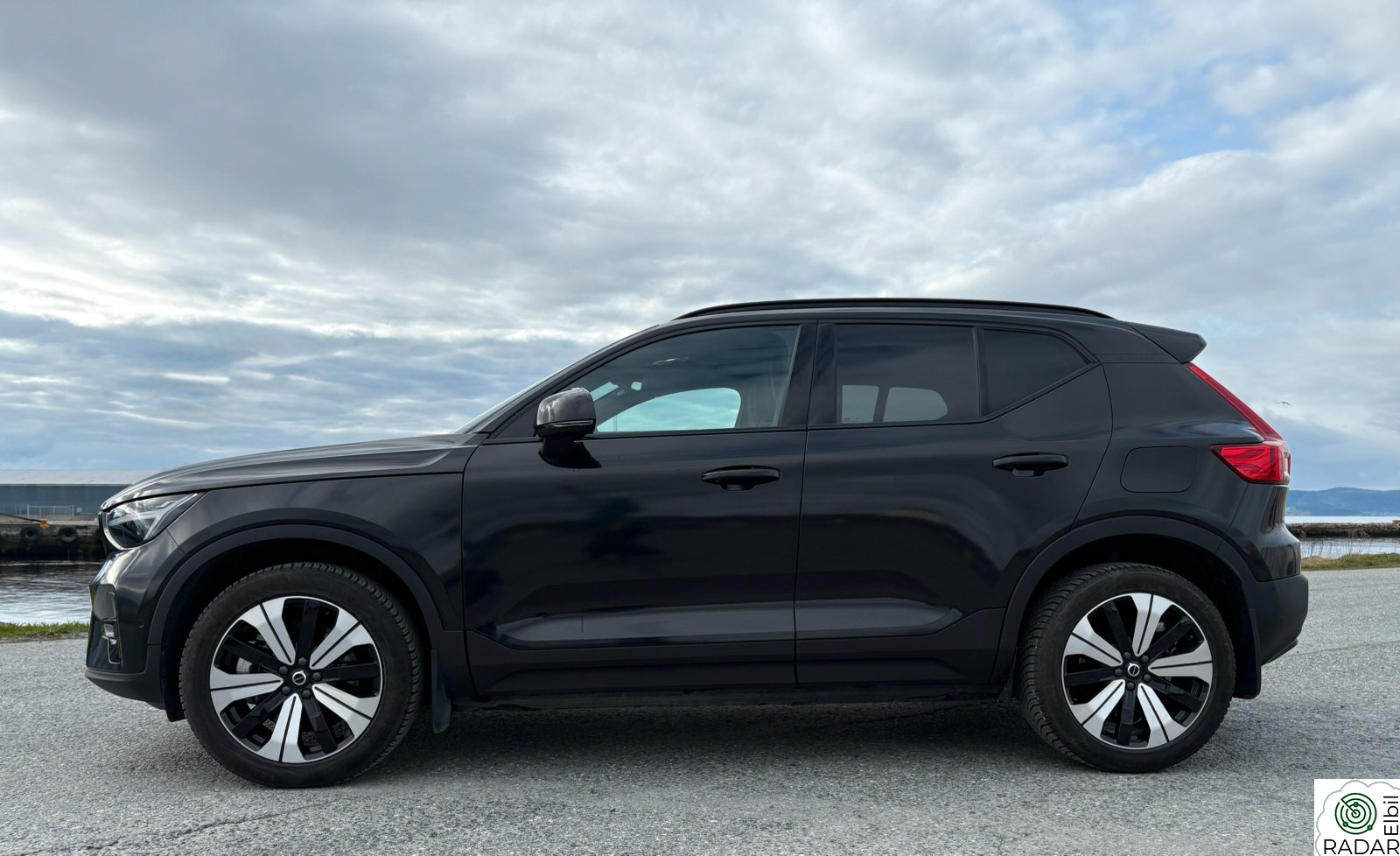 VOLVO XC40 Recharge Twin Ultimate | Foliert | Topputstyrt | AWD