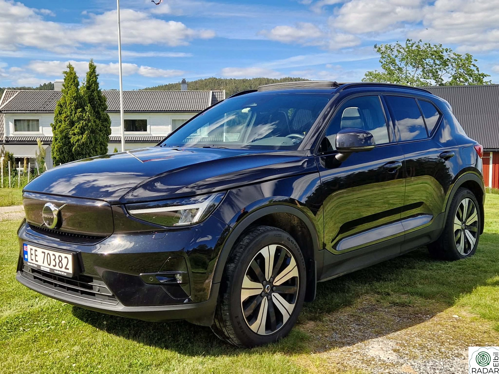 VOLVO XC40 Recharge Twin 408 hk AWD Pro, Soltak,360,H&K,Piggdekk