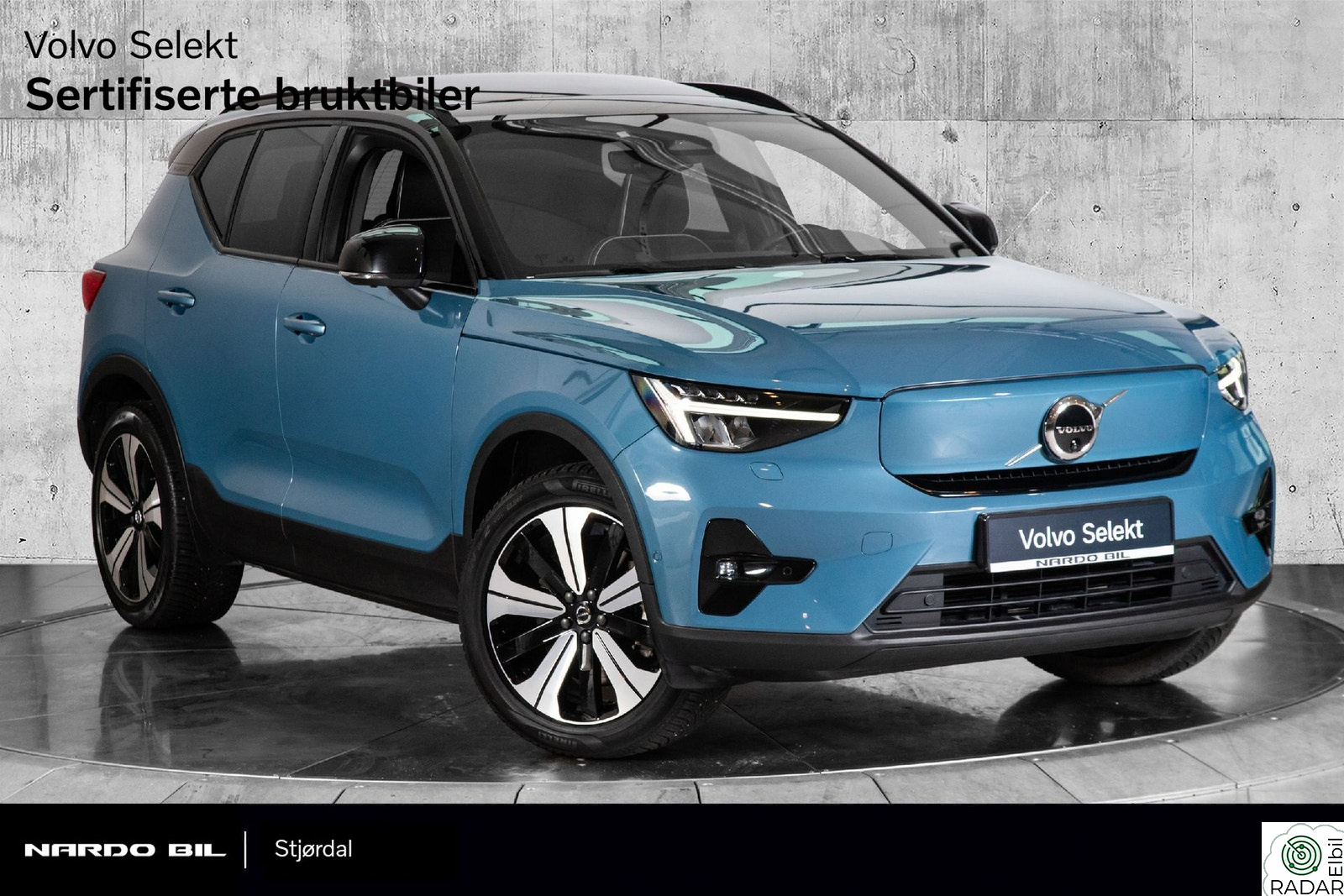 VOLVO XC40 Twin/AWD Ultimate Harman Kardon/360-kamera+++