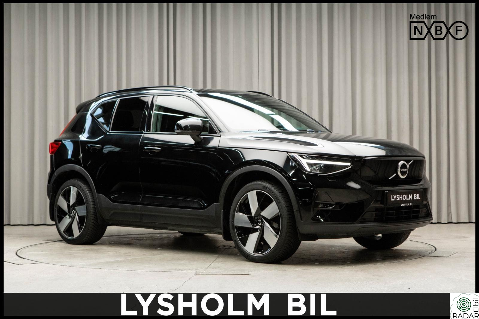 VOLVO XC40 408hk AWD Twin Ultimate/HarmanK/Krok/Pano/LED/ACC/360 +