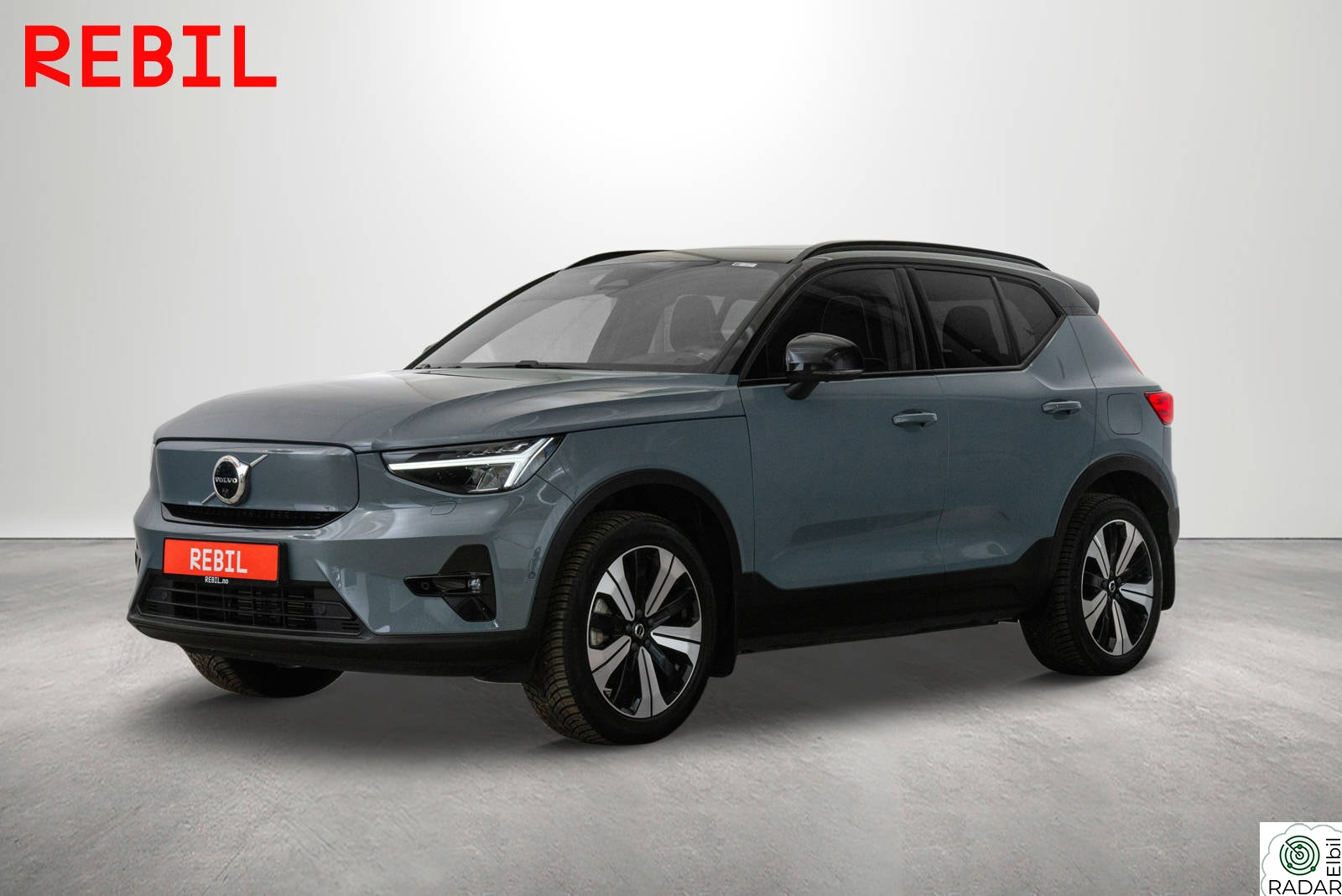 VOLVO XC40 Recharge/Twin/Ultimate/ACC/Harman/Pano/Krok/AWD