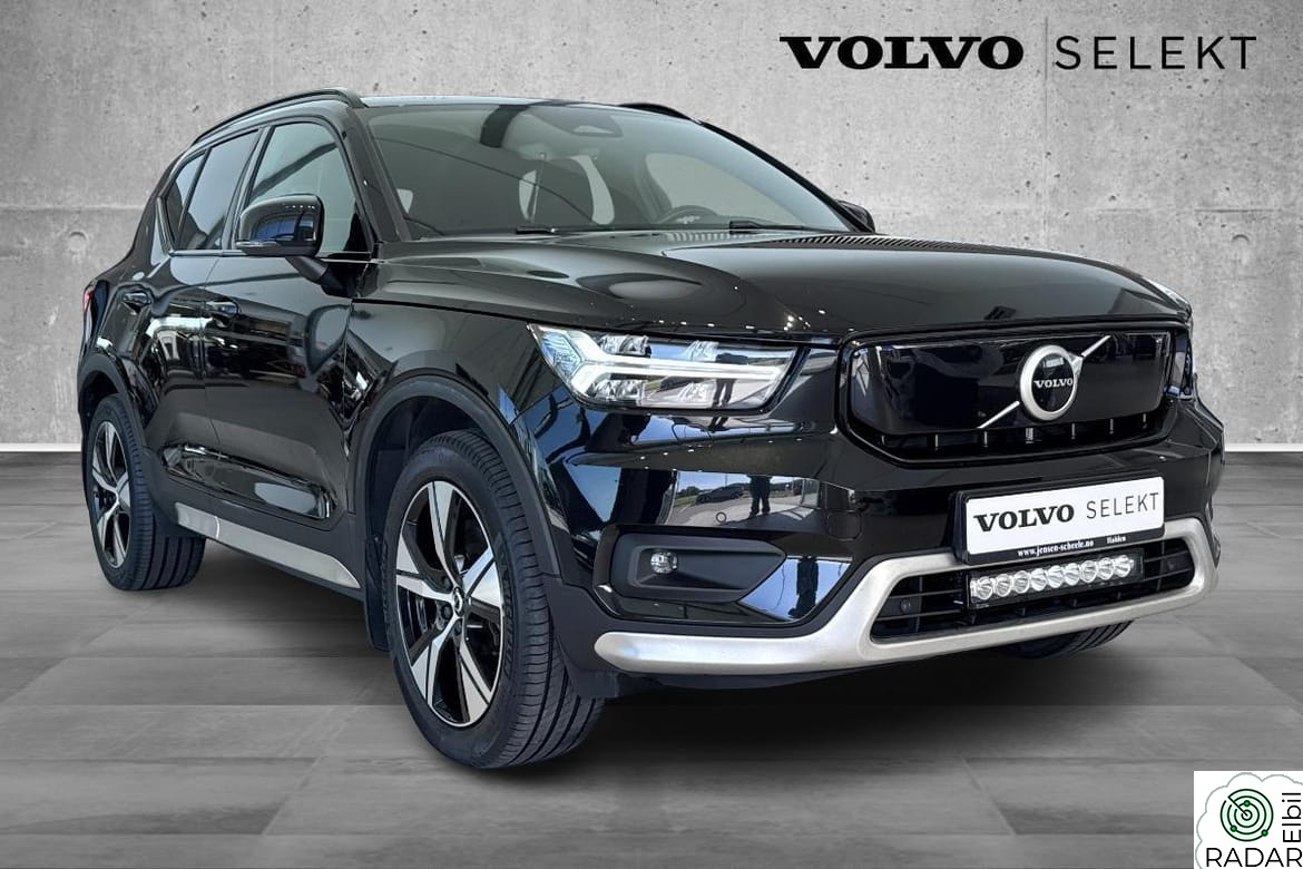 VOLVO XC40 Recharge P8 Pure Electric - Hengerfeste