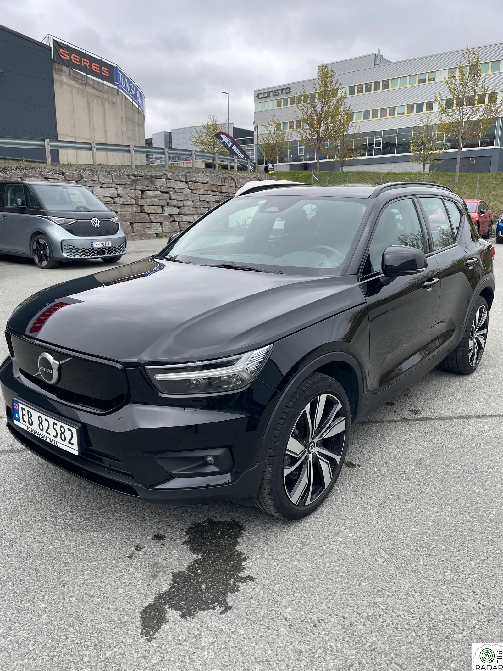 VOLVO XC40 P8 AWD Recharge