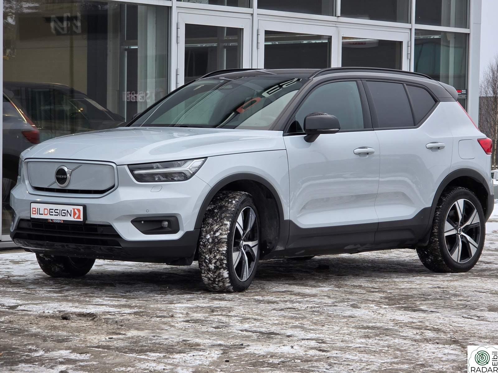 VOLVO XC40 Recharge Twin 408 hk AWD Pro