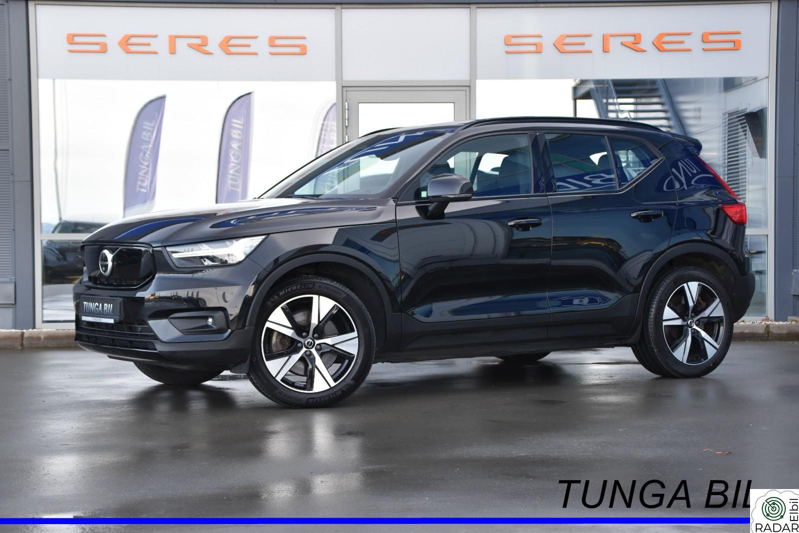 VOLVO XC40 Recharge P8 AWD R-Design, 360°, Panorama, Skinn, H/K