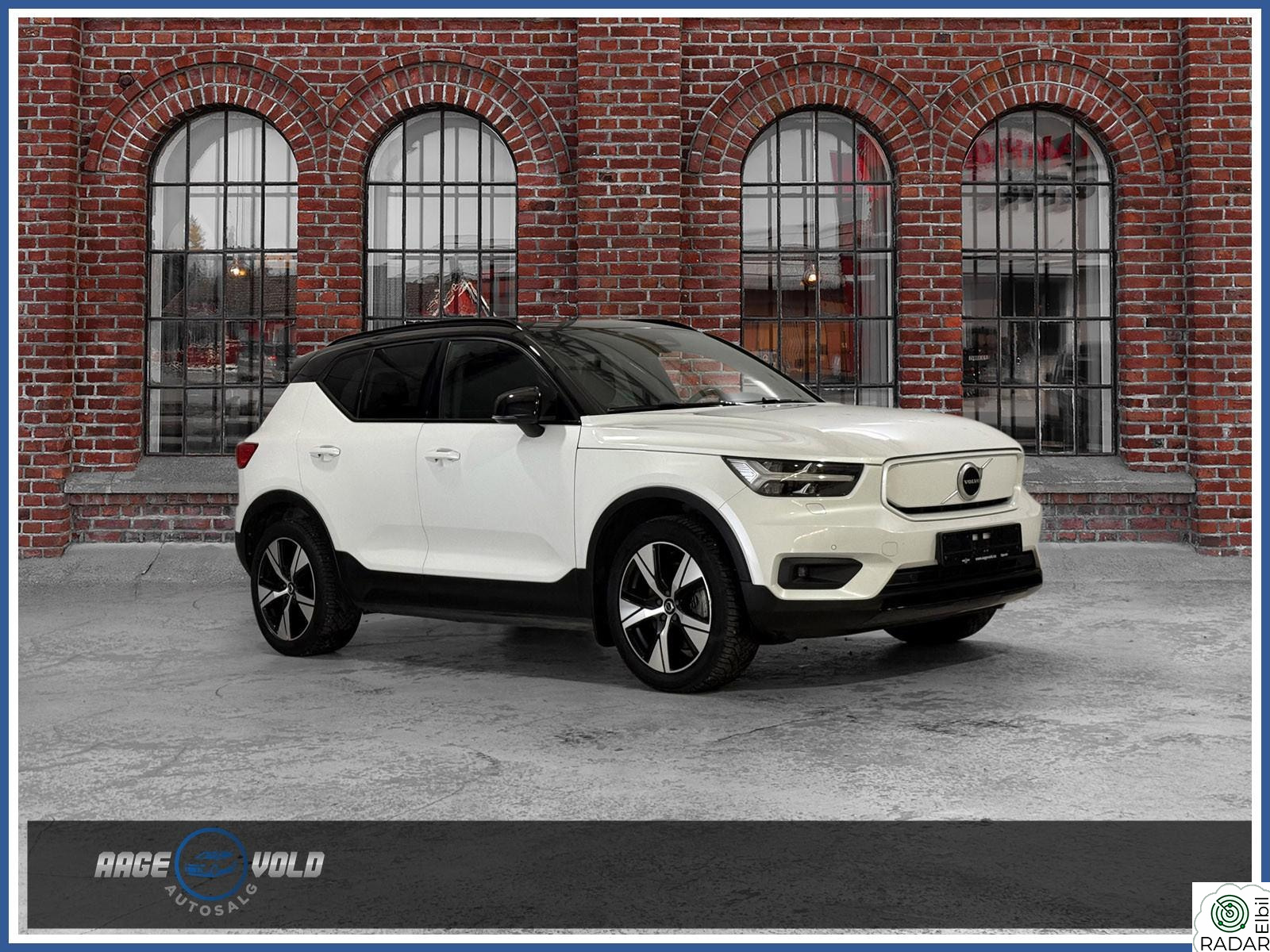 VOLVO XC40 Recharge Twin AWD 408hk - Plus - Krok - Garanti -