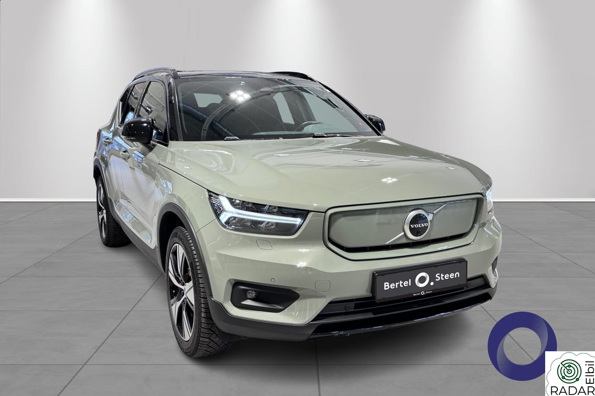 VOLVO XC40 P8 AWD / ACC / HENGERFESTE / SOLTAK / 360KAMERA /