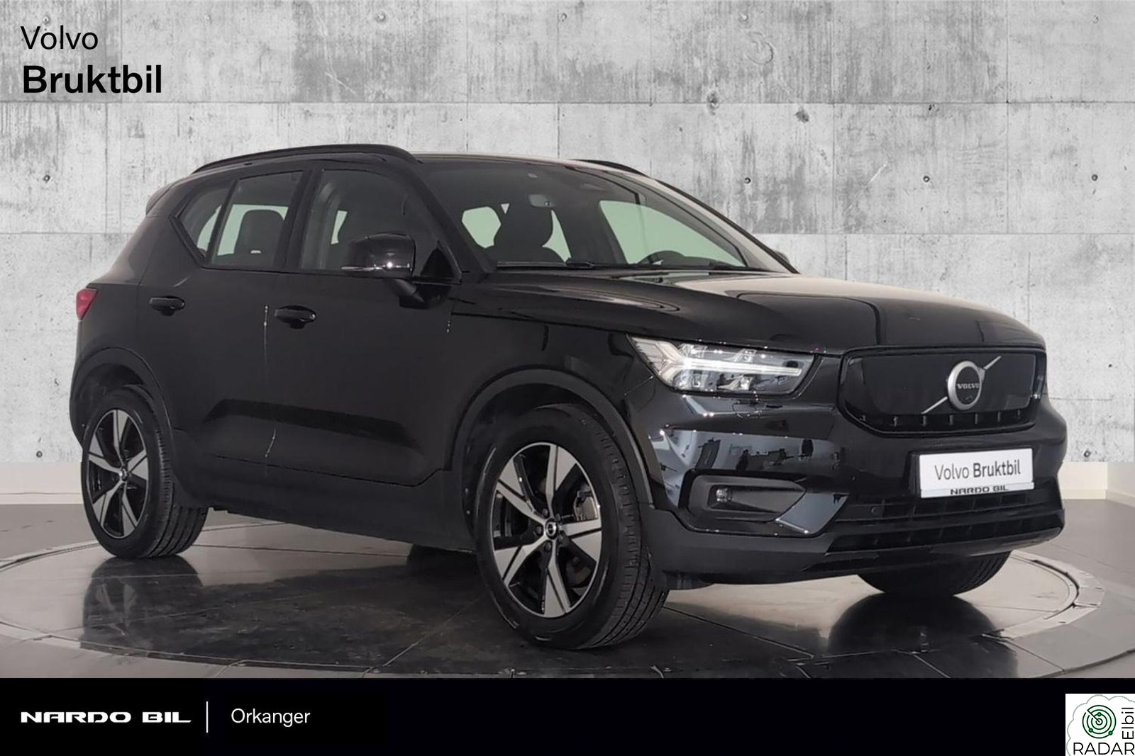 VOLVO XC40 P8 / AWD / 408Hk / 360 / LED / PANO / SKINN / KROK