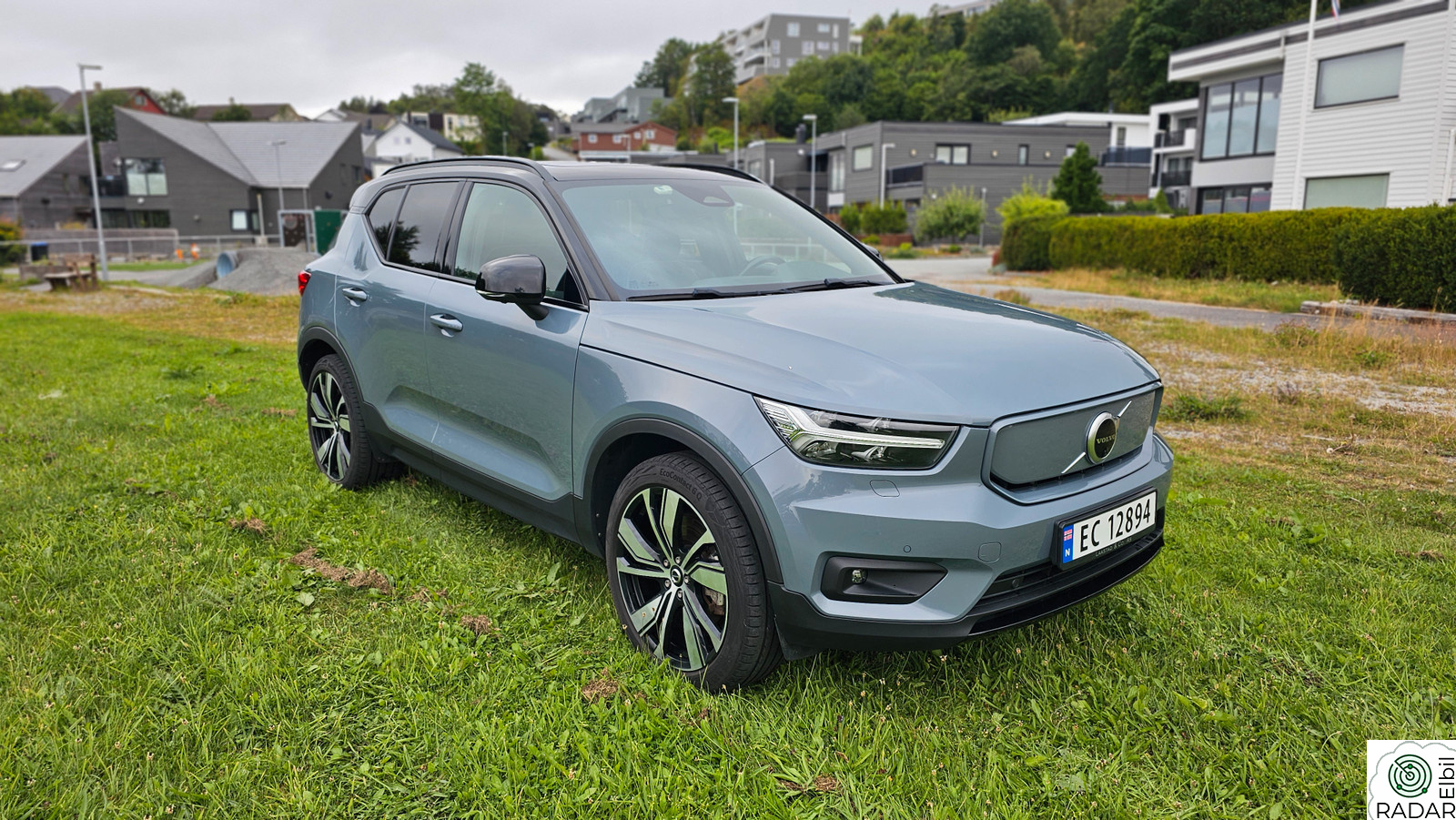 VOLVO XC40 P8 AWD Recharge