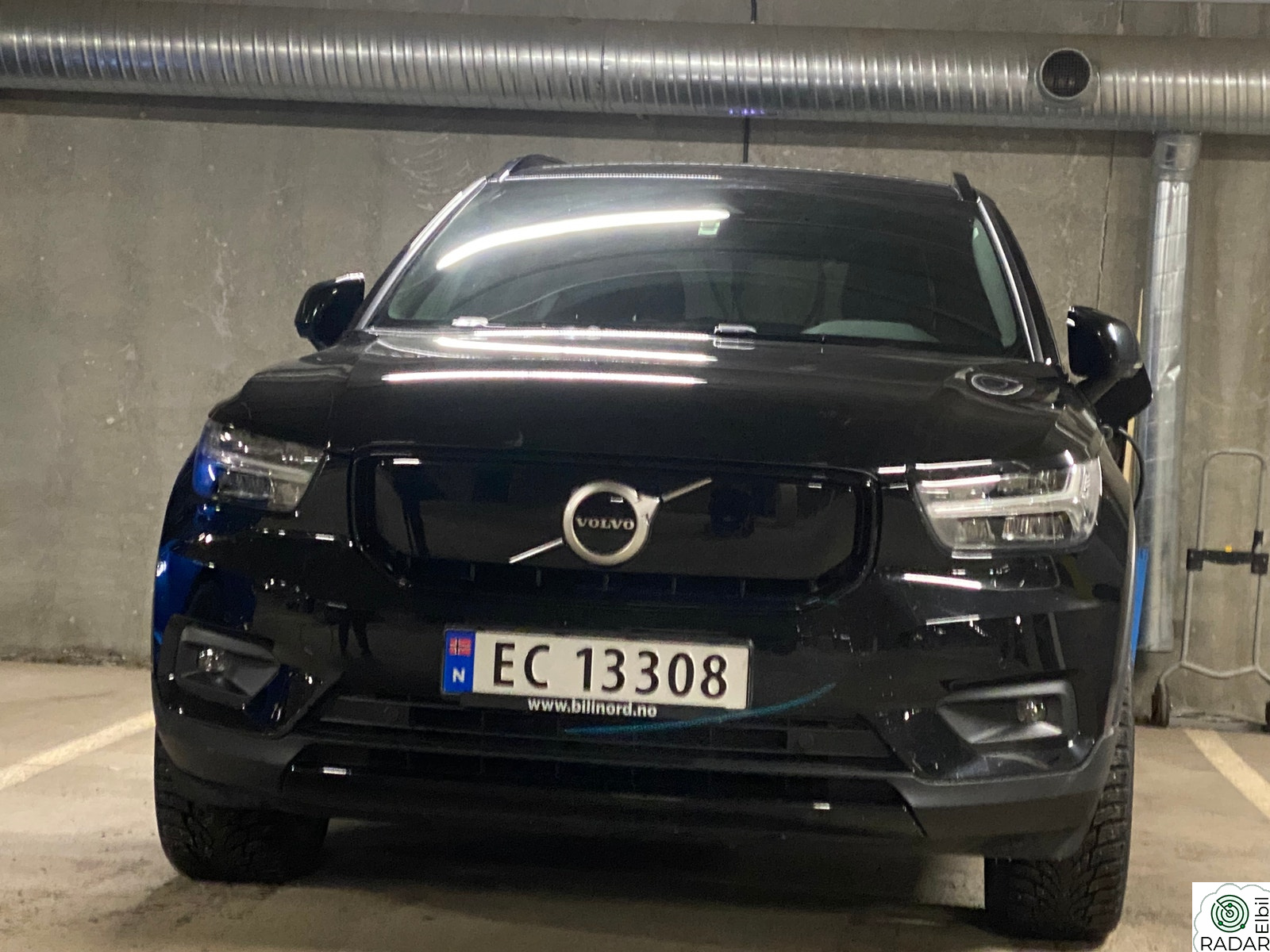 VOLVO XC40 P8 AWD Recharge