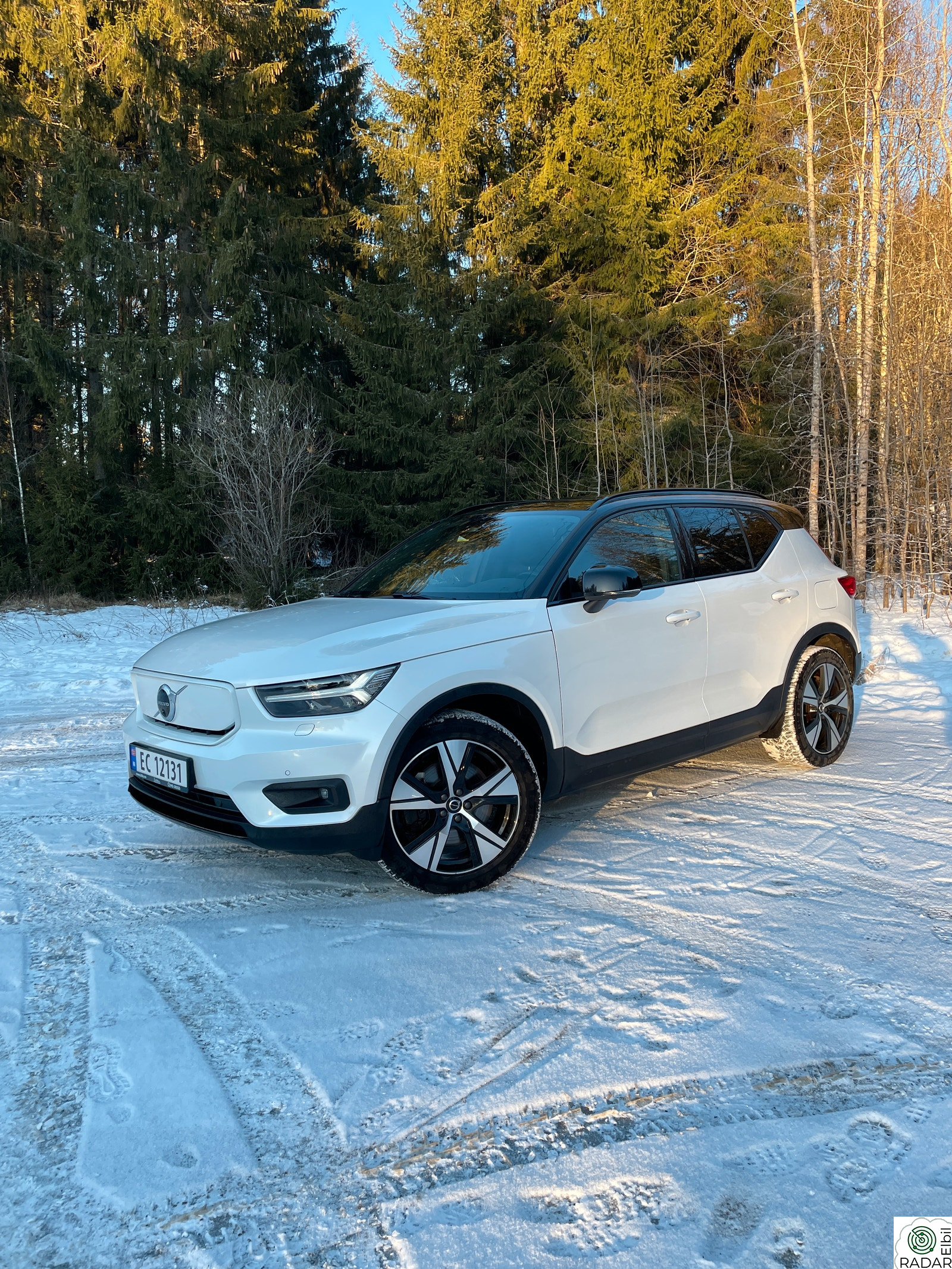 VOLVO XC40 Recharge Twin 408hk AWD