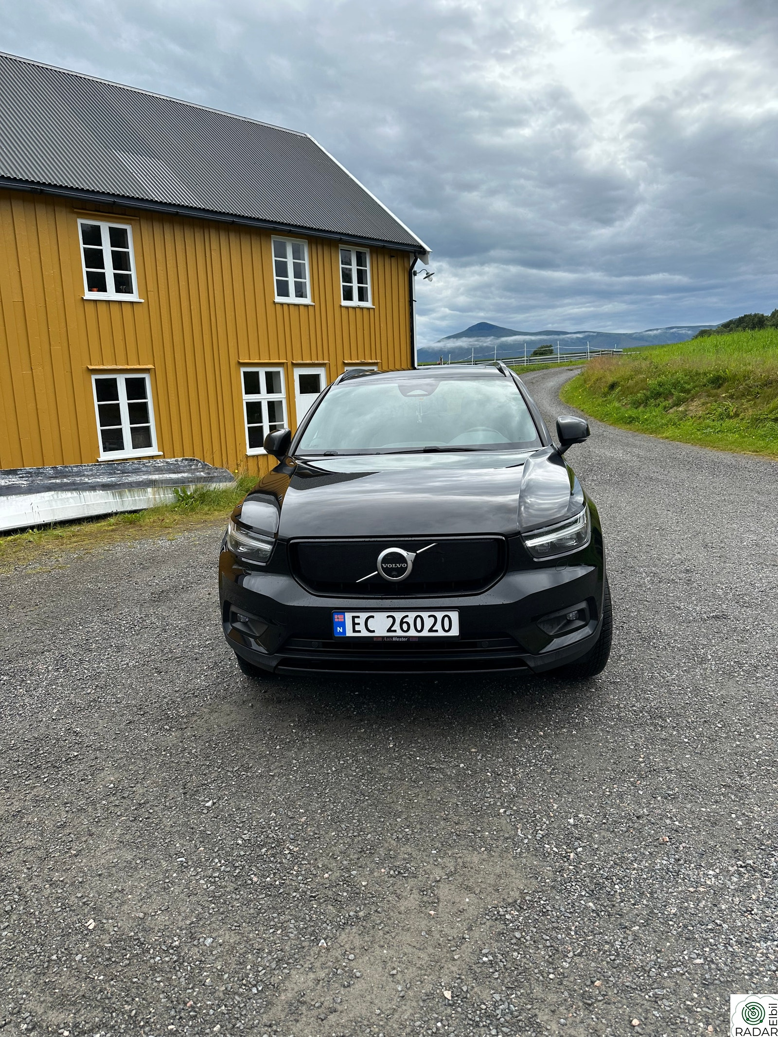 VOLVO XC40 Recharge Twin 408hk AWD Plus