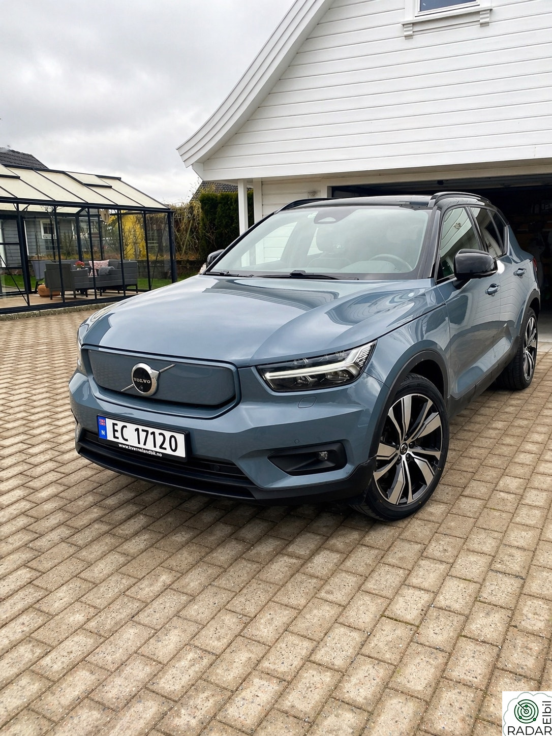 VOLVO XC40 Recharge Twin 408hk AWD Plus