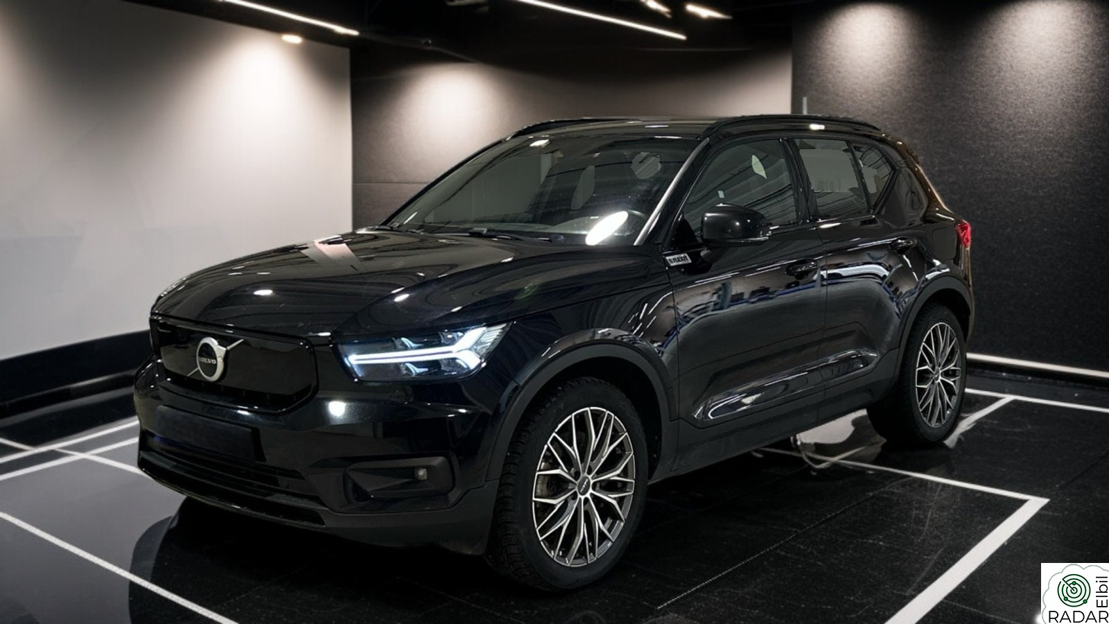 VOLVO XC40 RECHARGE P8 AWD+KROK+ACC+LYSPAKKE+NY EU
