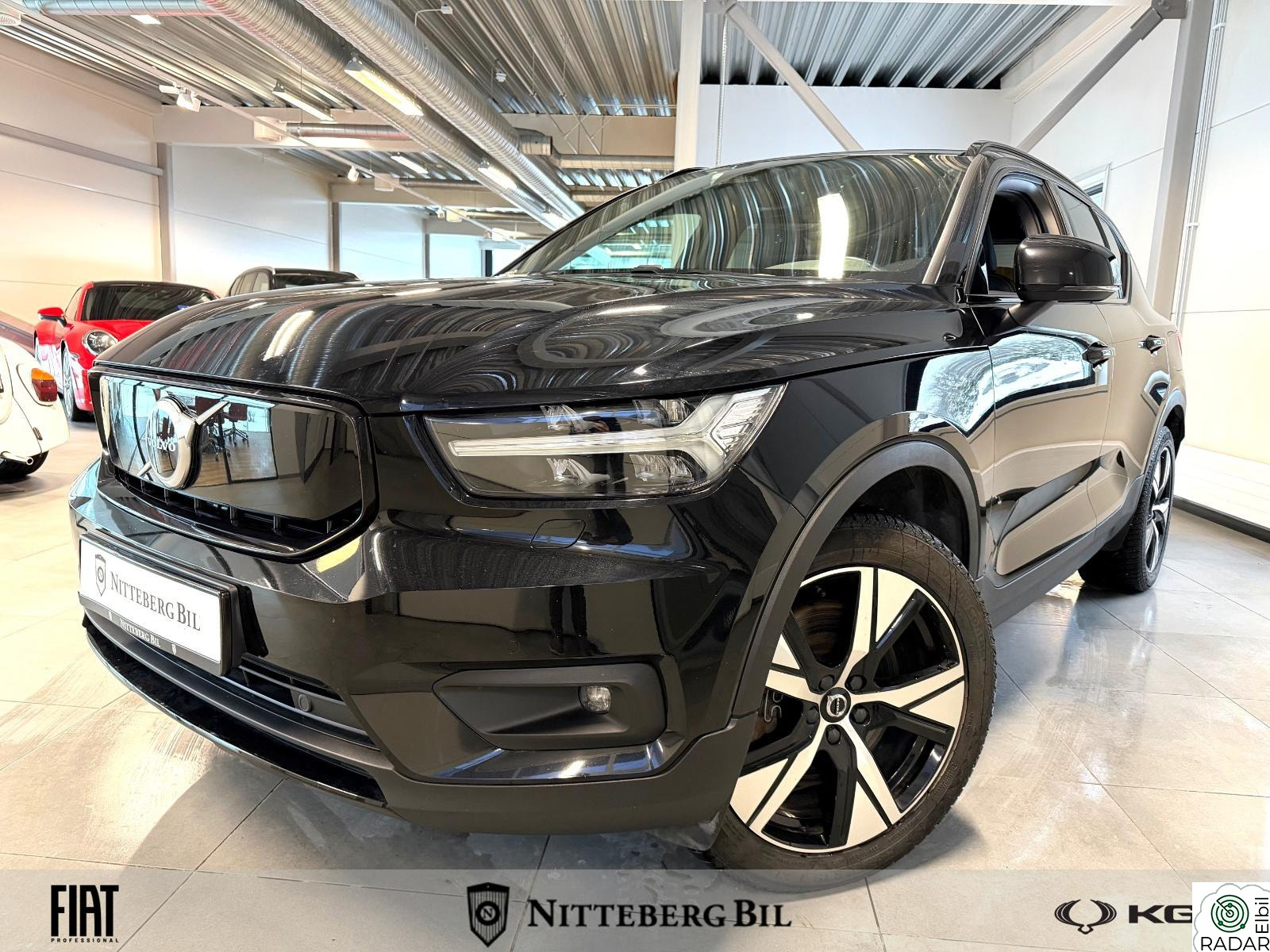 VOLVO XC40 Recharge Twin 408hk AWD H.Feste-Skinn-Se-HER.