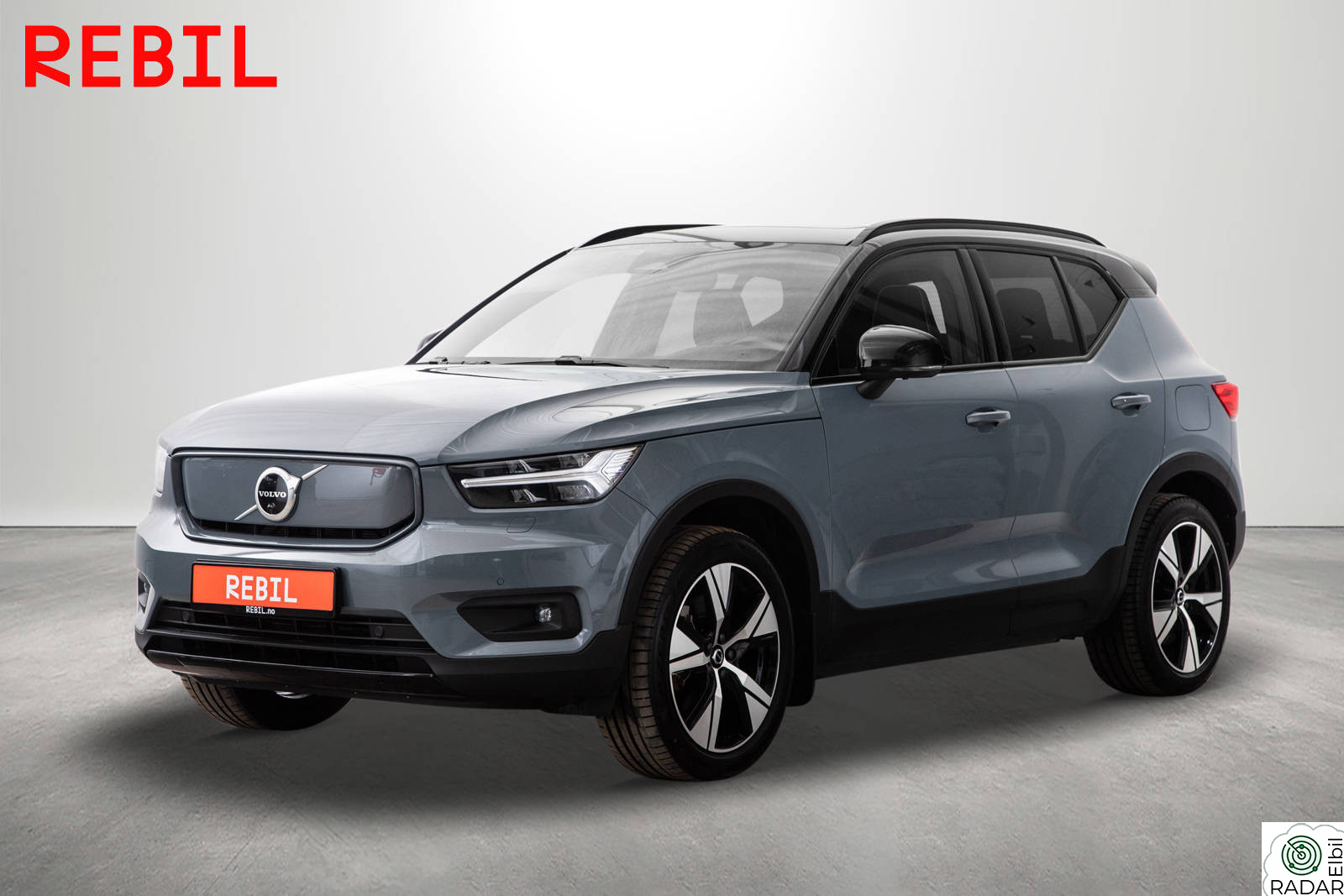 VOLVO XC40 Recharge P8 H&K/AWD/360/Panorama/Hengerfeste/ACC