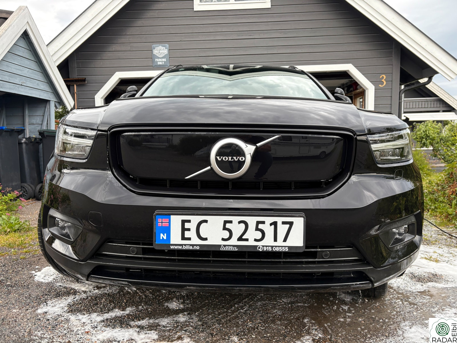 VOLVO XC40 P8 AWD Recharge