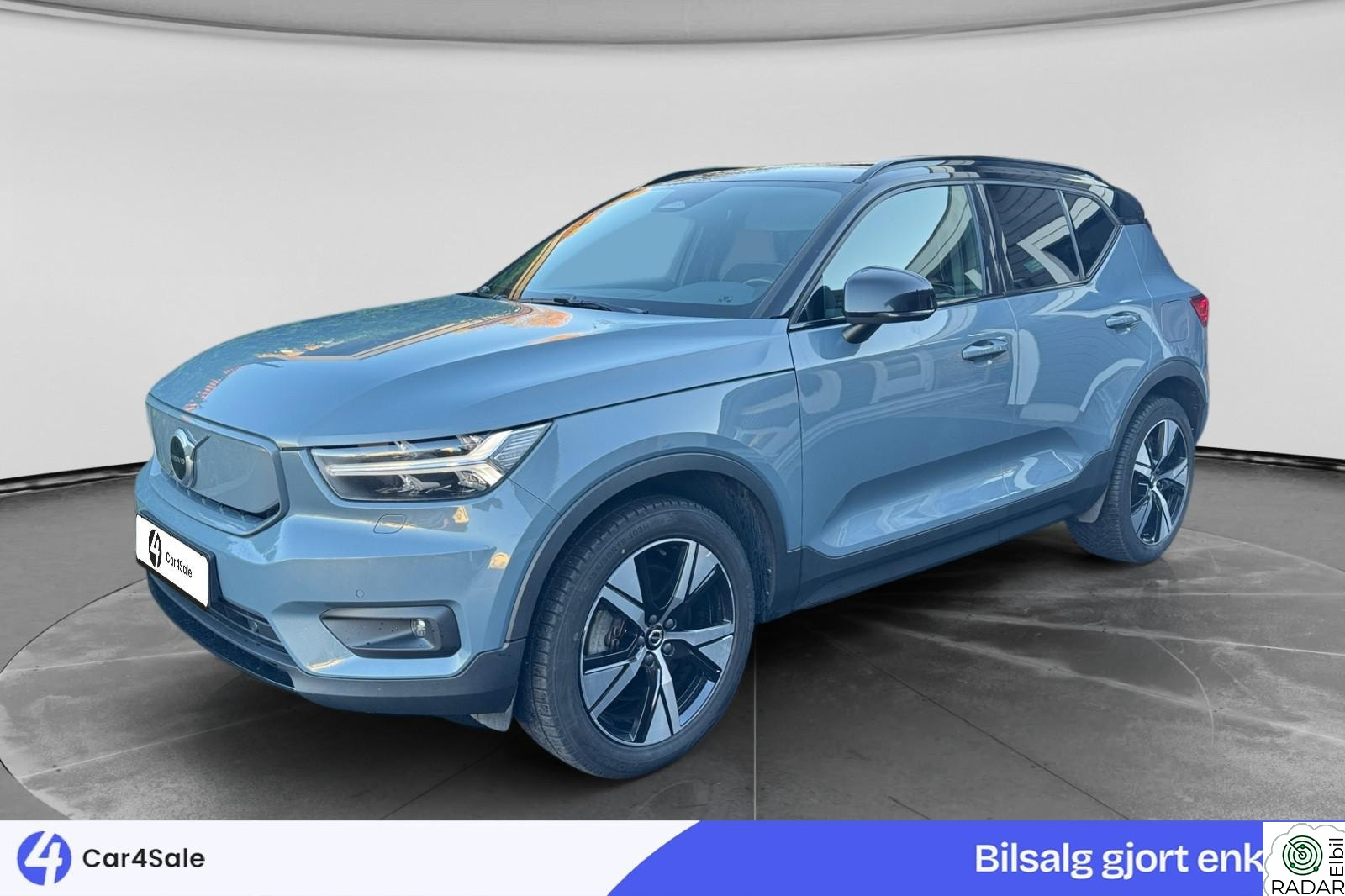 VOLVO XC40 P8 AWD / Påkostet / ACC / H.Feste / Skinn / H&K / S+V +