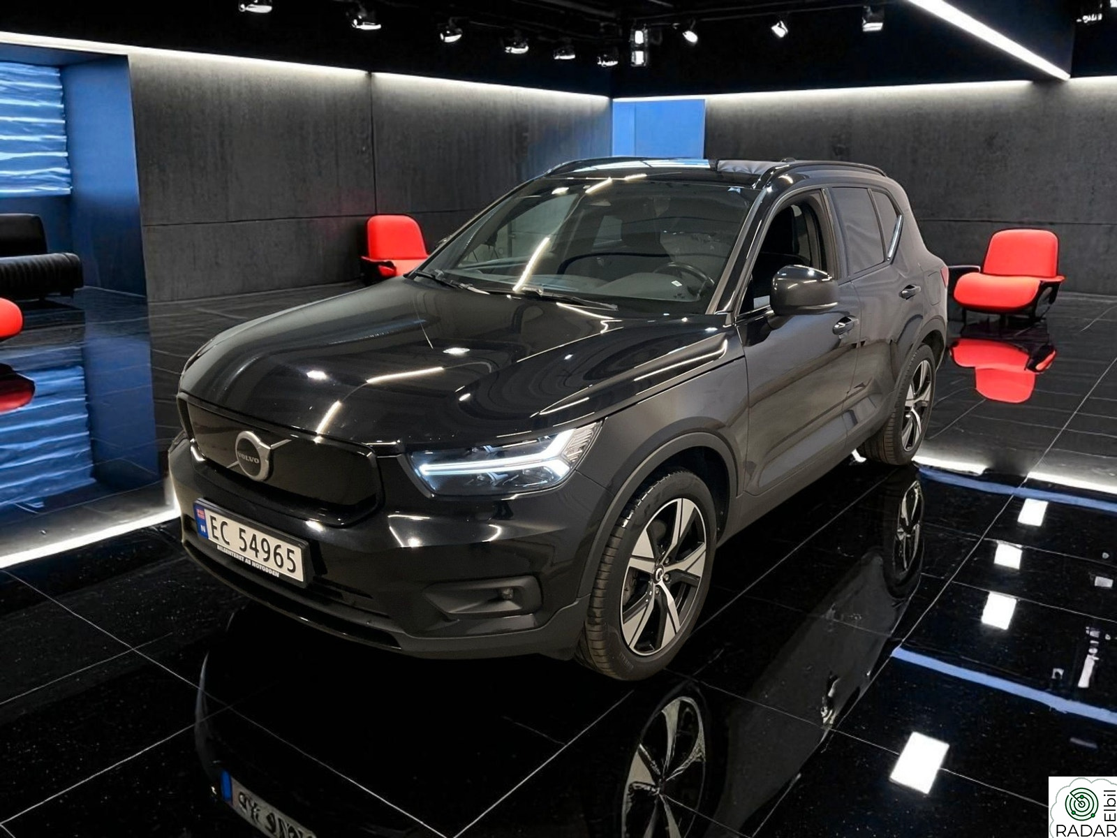 VOLVO XC40 RECHARGE P8 AWD+KROK+LYSPAKKE+NY EU+Intellisafepakke