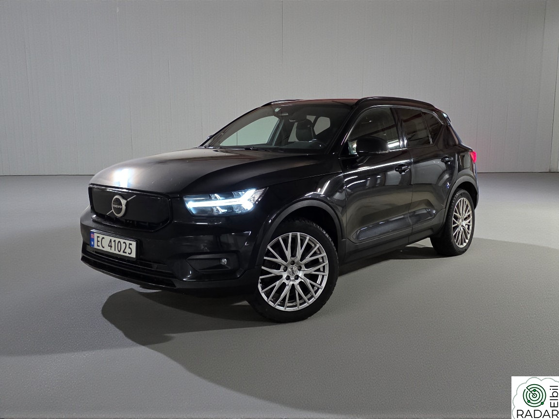 VOLVO XC40 P8 AWD Recharge+ACC+KROK+