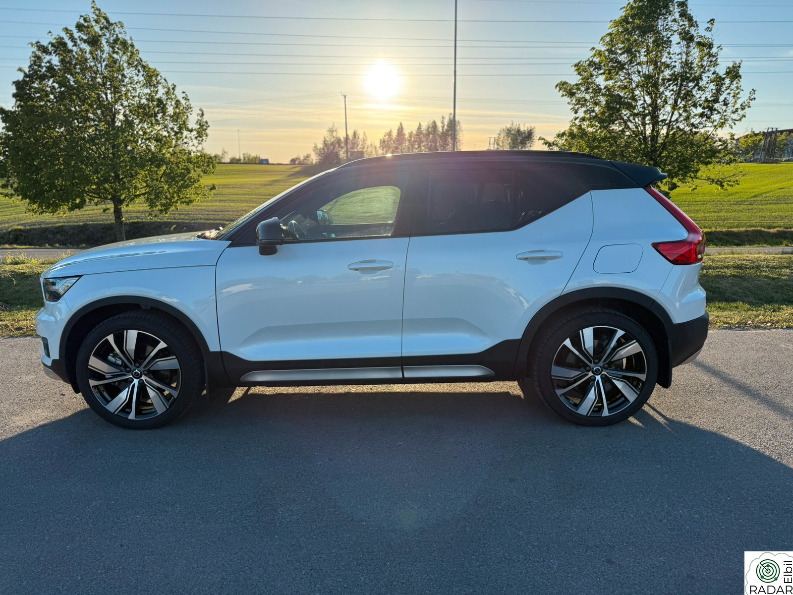 VOLVO XC40 Recharge P8 Pure electric TONEDE|PANO|360|H&K| V.PUMPE+