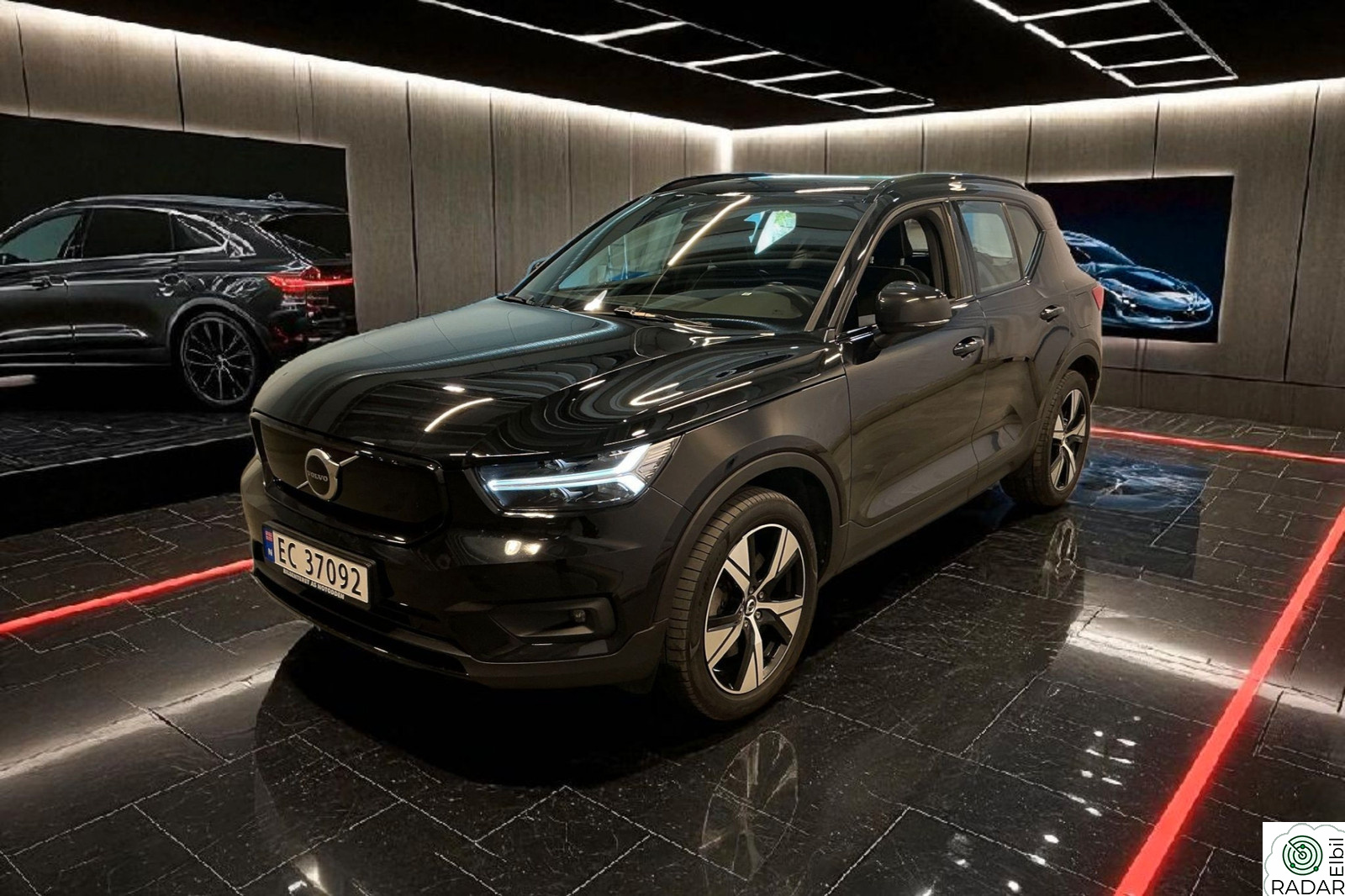 VOLVO XC40 RECHARGE P8 AWD+KROK+ACC+LYSPAKKE+INNTELLISAFE+