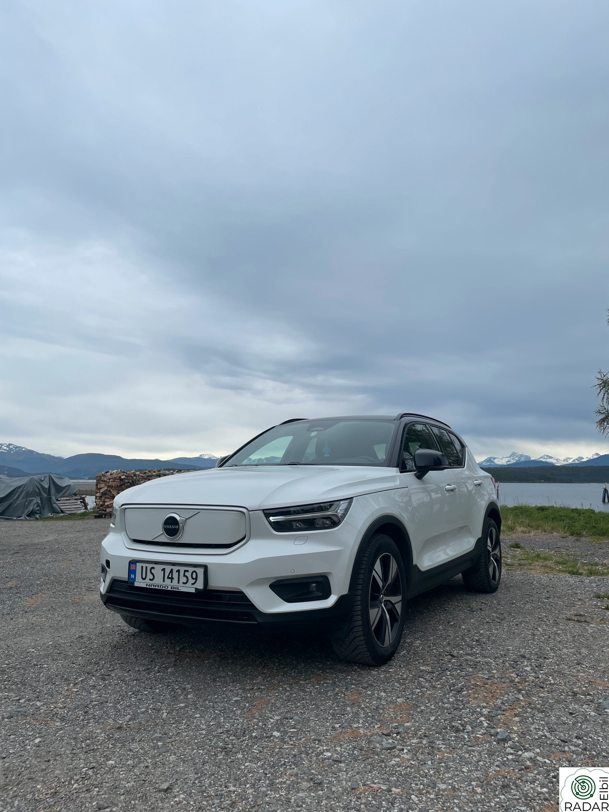 VOLVO XC40 P8 AWD Recharge