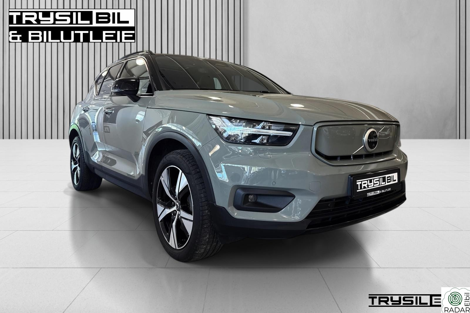 VOLVO XC40 Recharge Twin/Delskinn/Harman Kardon/Panorama/Krok/360