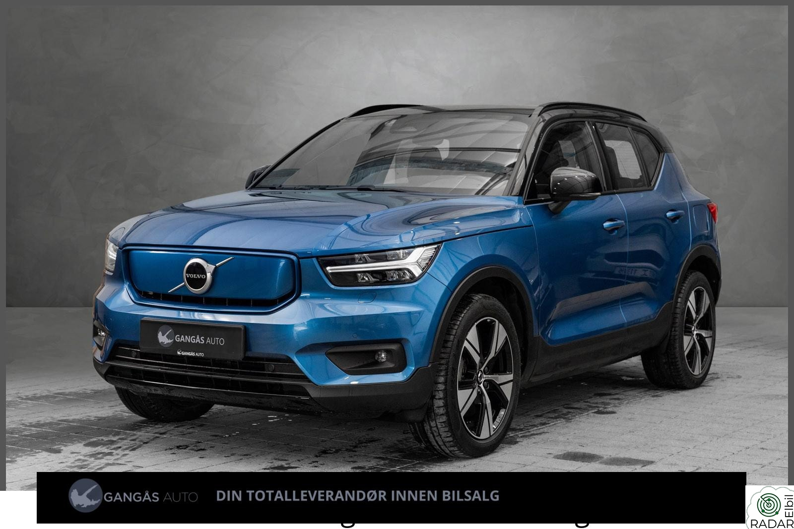 VOLVO XC40 / R-DESIGN / KROK / BURSTING BLUE / LAV KM / 1 EIER /