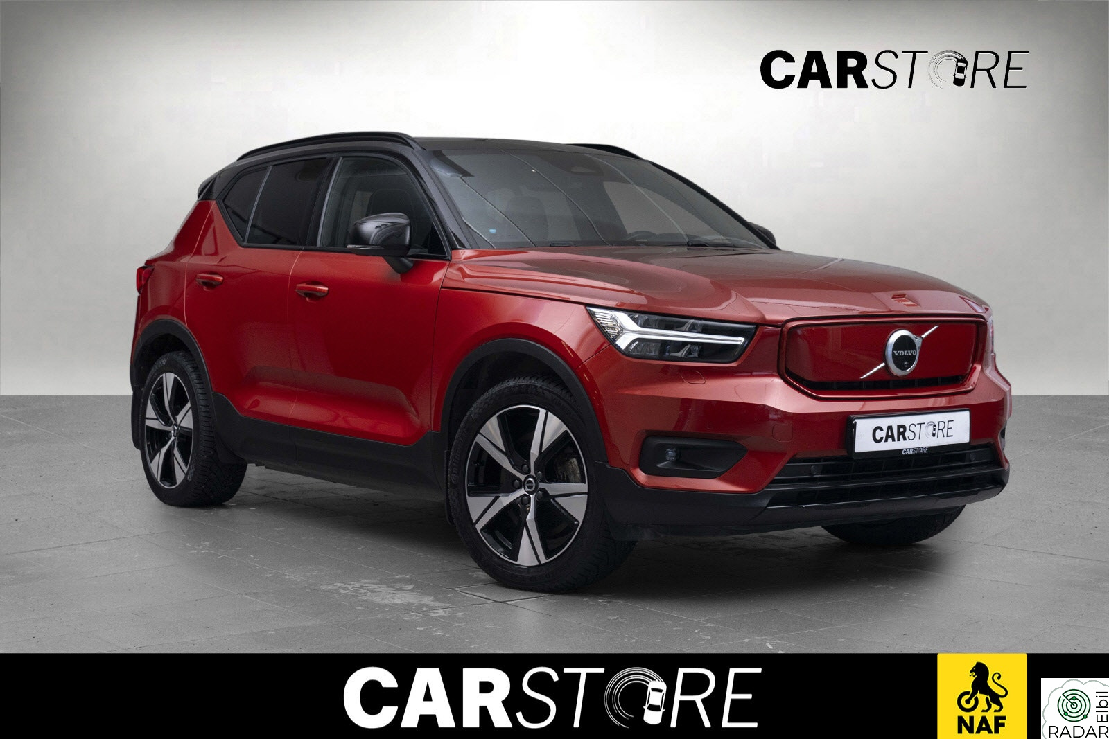 VOLVO XC40 Recharge Twin 408hk AWD Plus Pano/Krok/360°/ACC