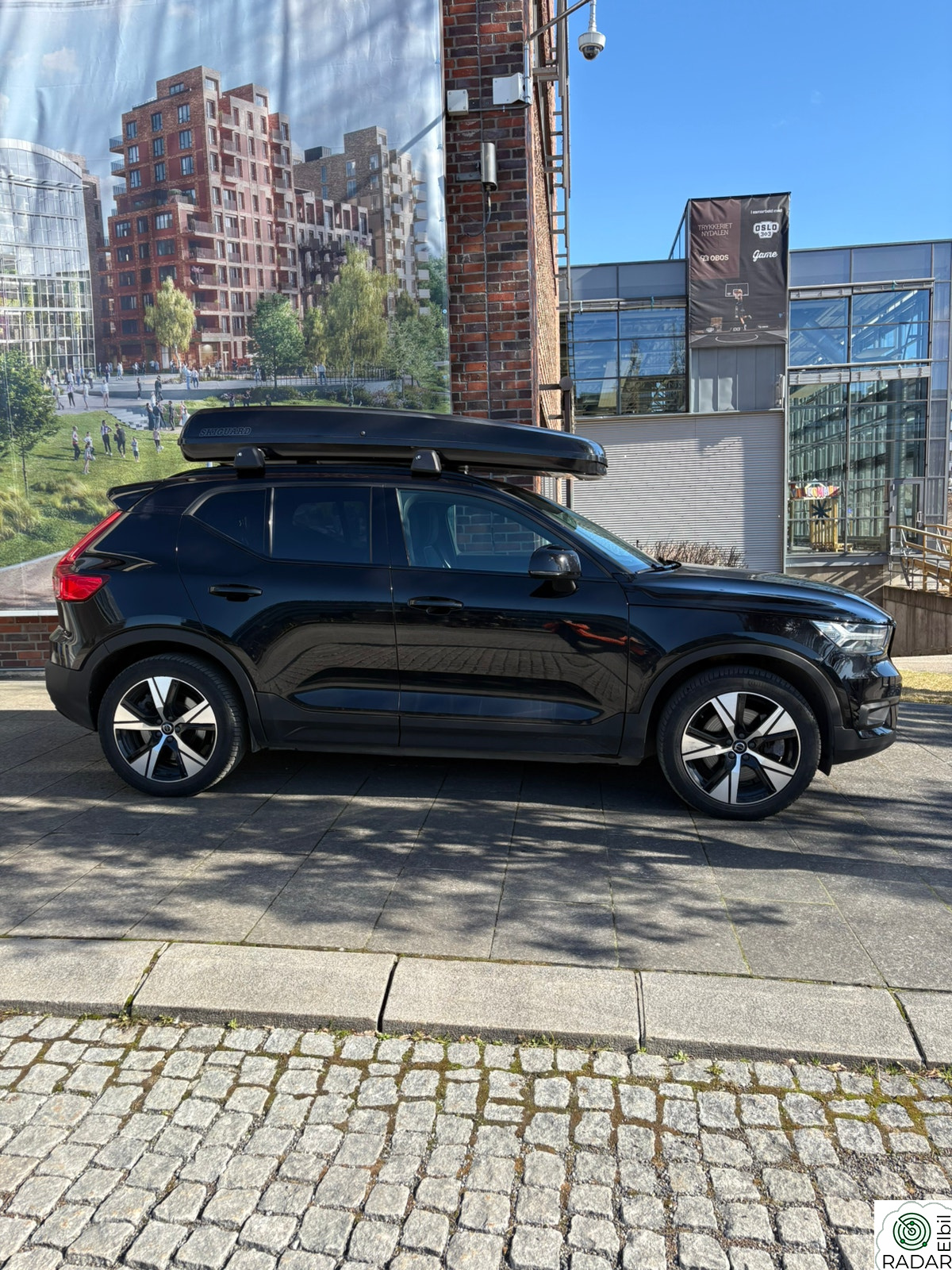 VOLVO XC40 P8 AWD Recharge