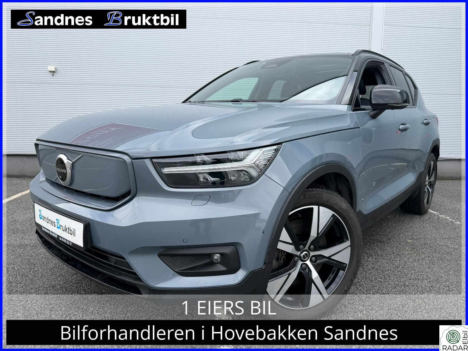 VOLVO XC40 AWD R-DESIGN, KROK, HARMAN KARDON,360 KAMERA,SKINN,PANO