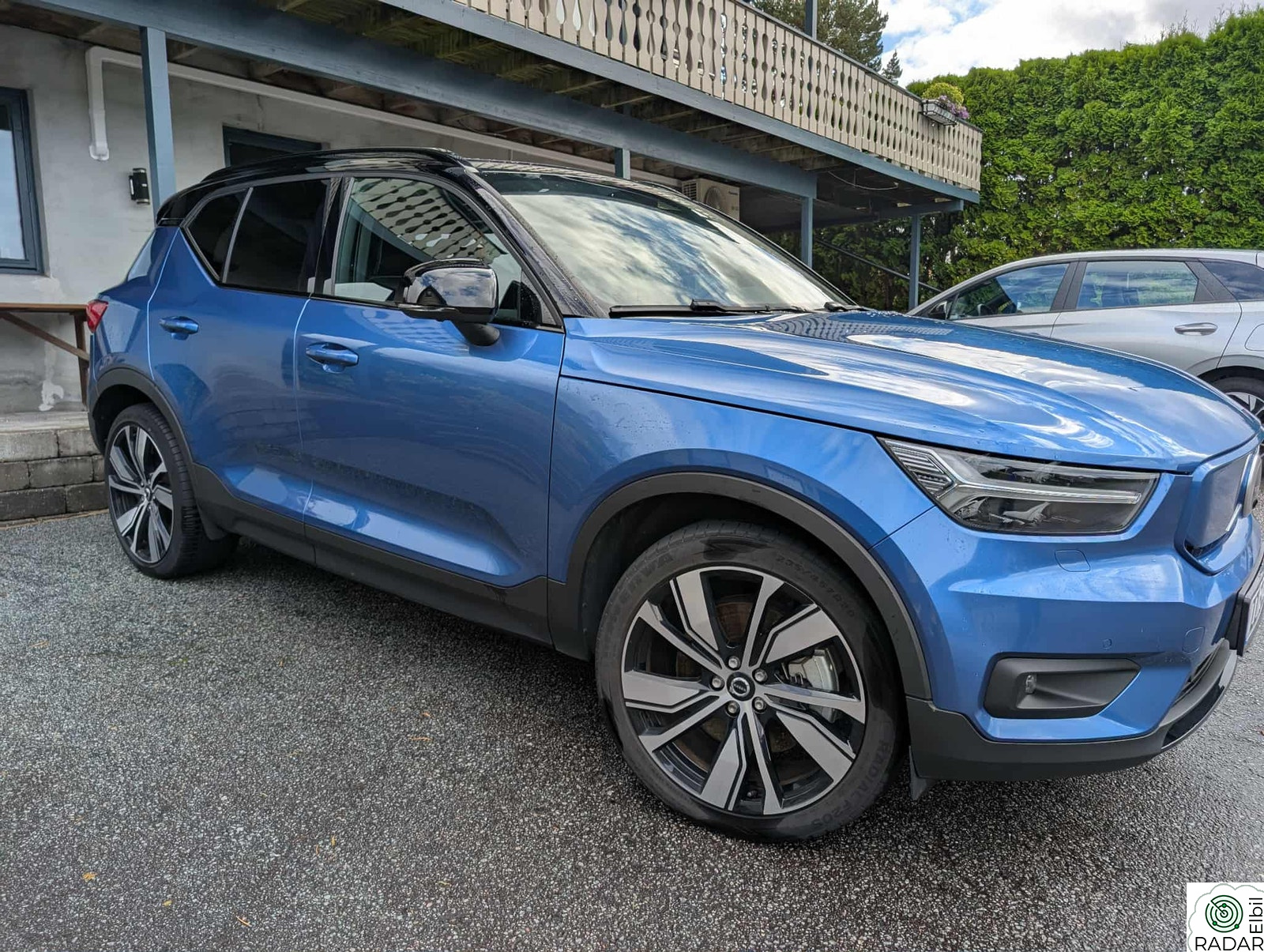 VOLVO XC40 P8 AWD Recharge