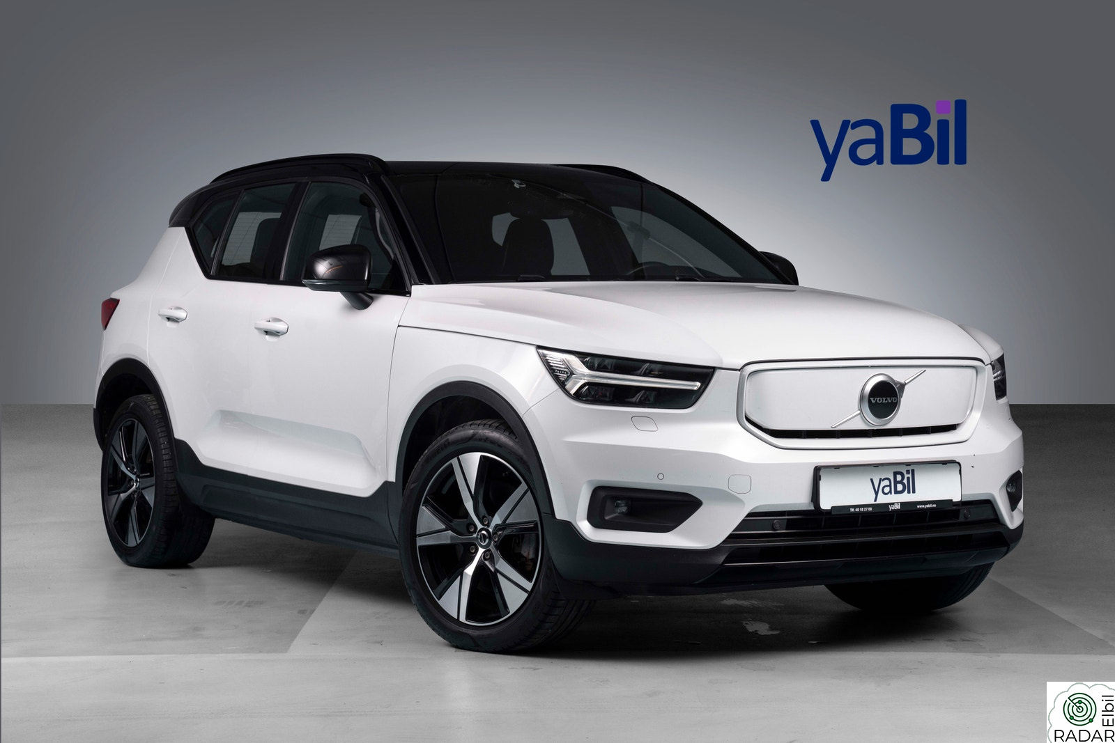 VOLVO XC40 P8 AWD Recharge R-Design