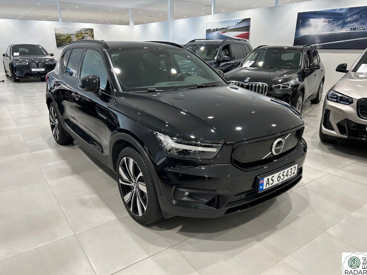 VOLVO XC40 P8 AWD Recharge