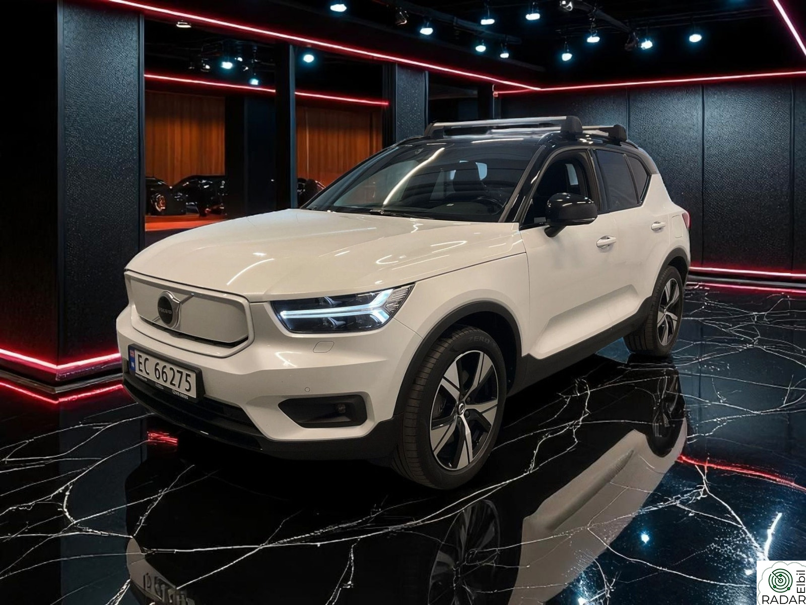 VOLVO XC40 RECHARGE P8 AWD+ACC+INTELLISAFE PAKKE+KROK+VARMEPUMPE