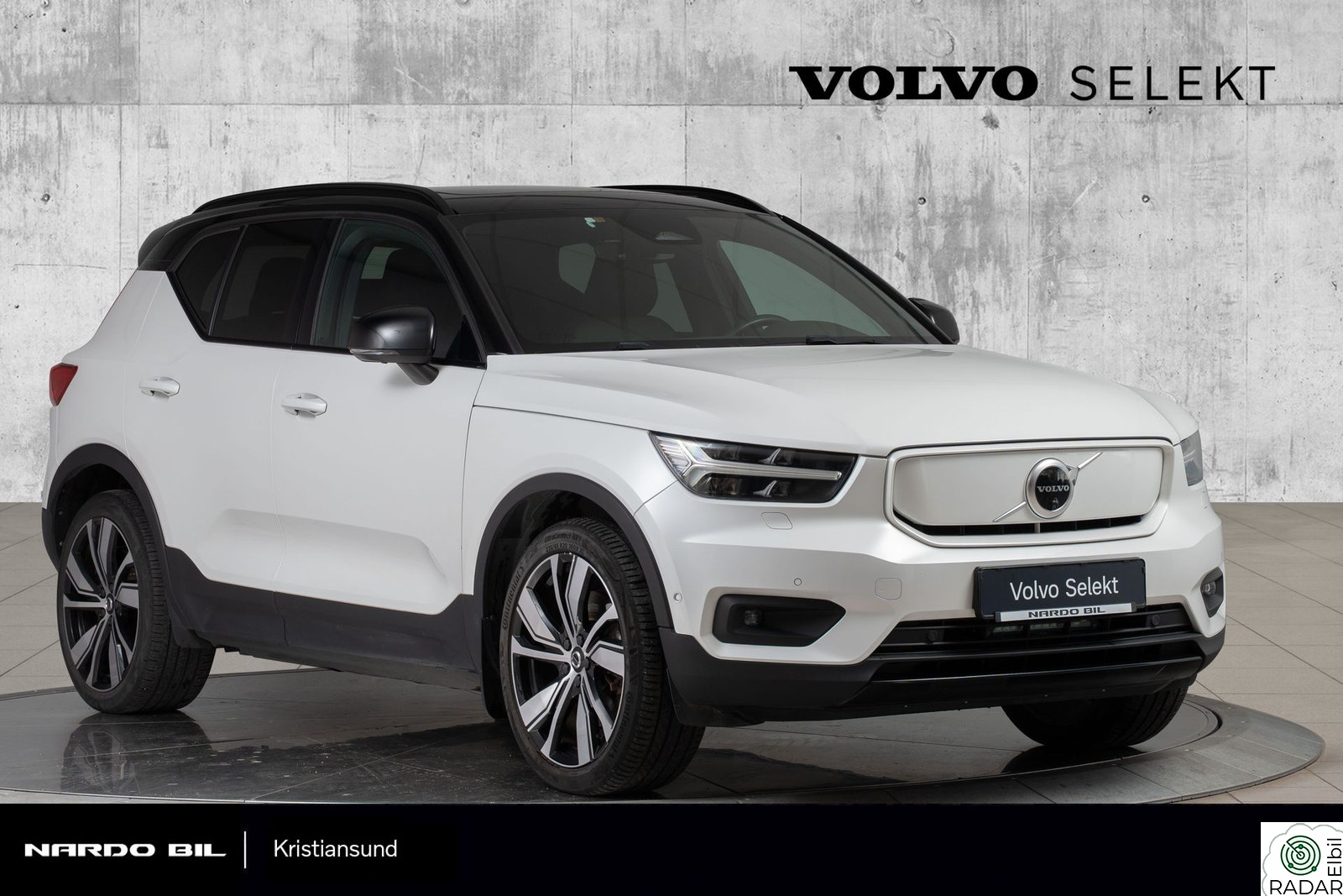 VOLVO XC40 Pro | 360 | Krok | Skinn | Adaptiv