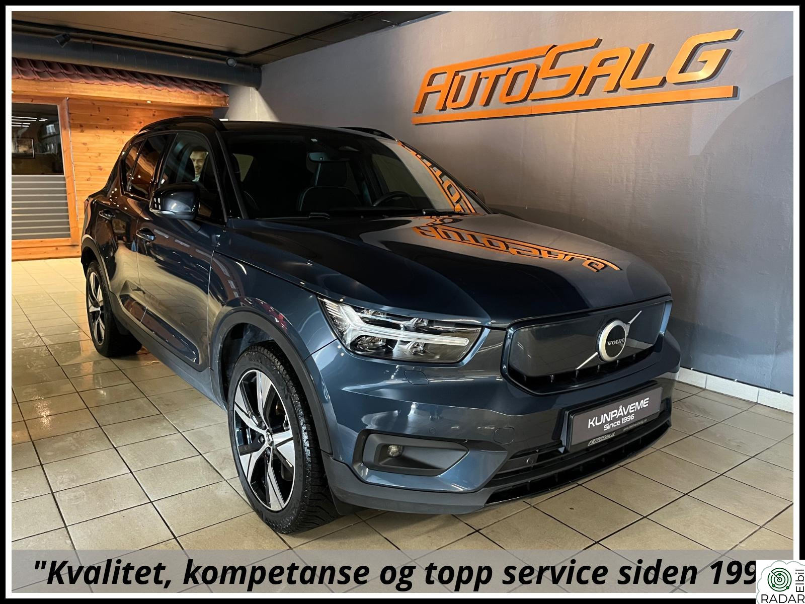 VOLVO XC40 Recharge P8 408hk 4x4 Rdesign Skinn/Kamera/Krok/ACC/LED