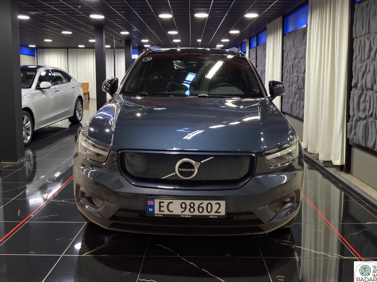 VOLVO XC40 P8 AWD+KROK+LYSPAKKE+INNTELLISAFE+NY EU/SERVICE+