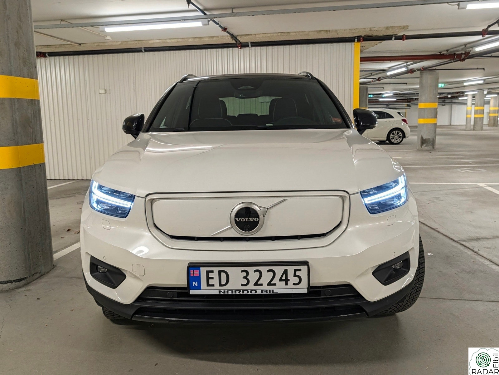 VOLVO XC40 Recharge Twin 408 hk AWD Pro