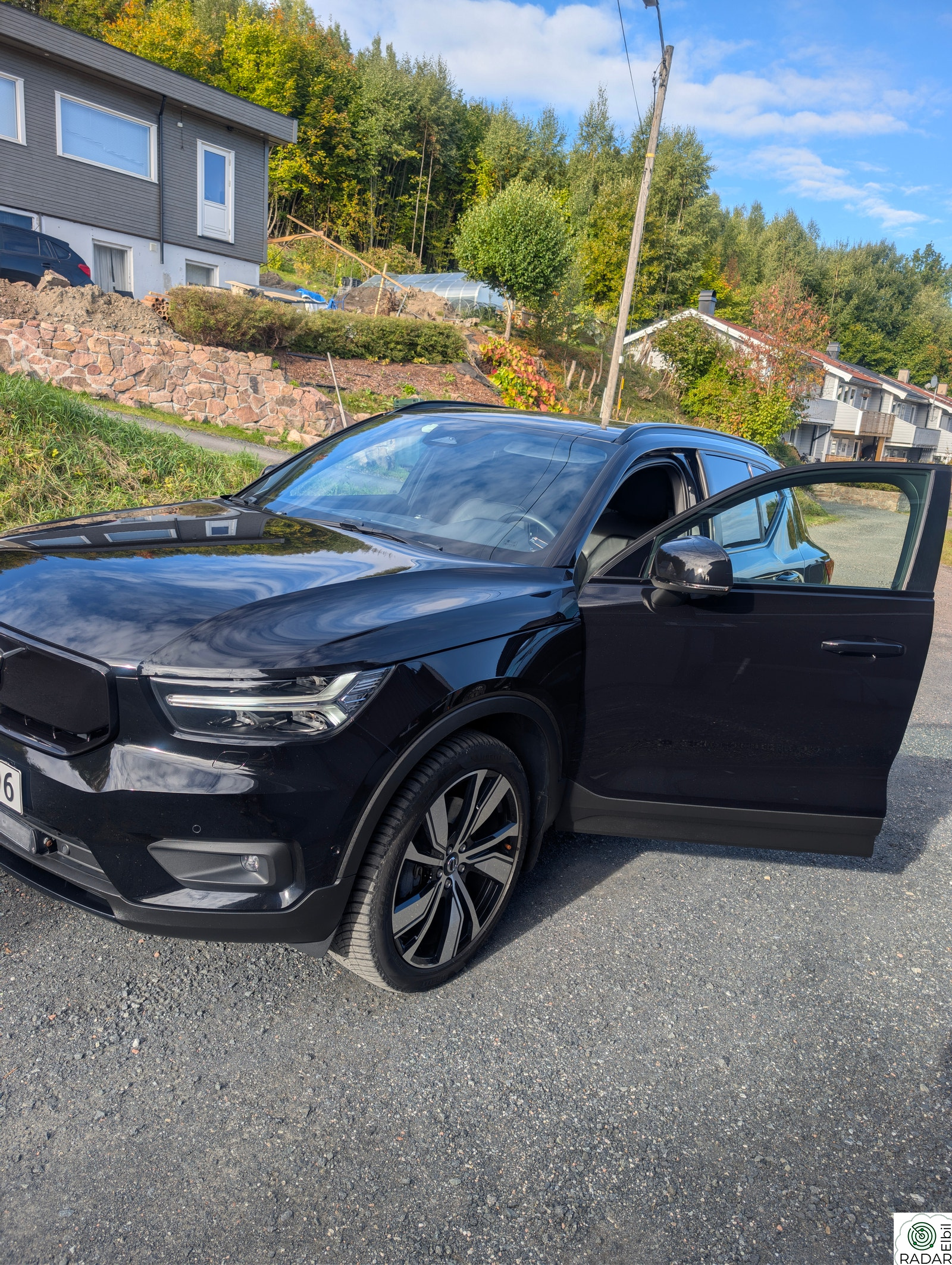 VOLVO XC40 Recharge Twin 408 hk AWD Pro