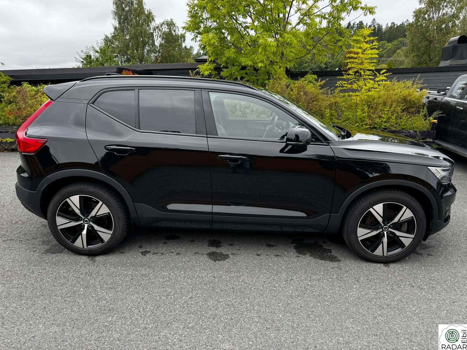 VOLVO XC40 Recharge Twin 408 hk AWD Pro