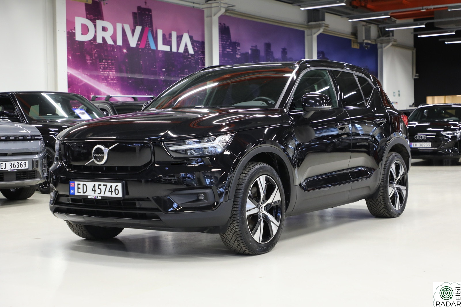 VOLVO XC40 PRO/AWD/ACC/LED/PANORAMA/360/EL.SETER/H&K/KROK