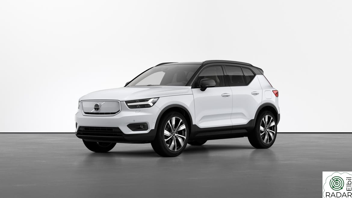 VOLVO XC40 4X4 Pro, 360 kamera, Harman&Kardon++