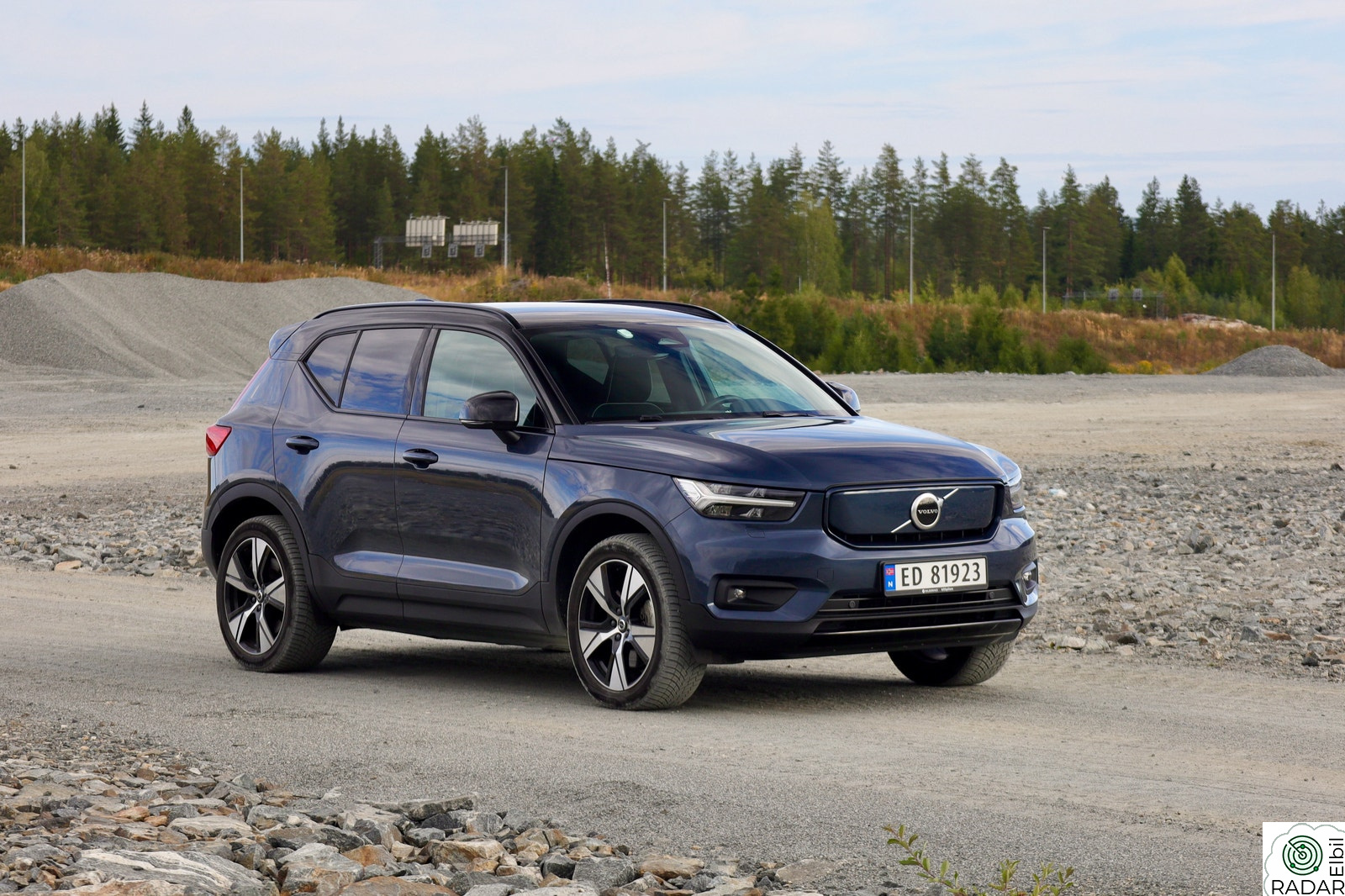 VOLVO XC40 Recharge Twin 408hk AWD Plus