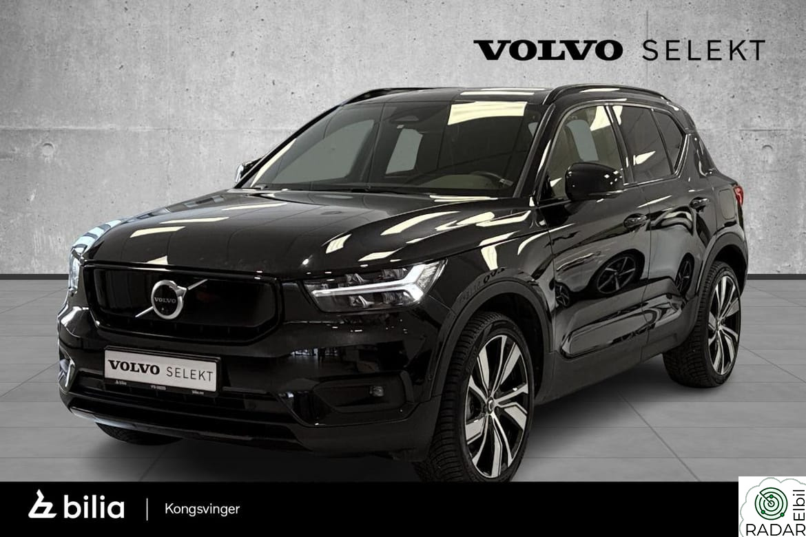 VOLVO XC40 PRO//Krok//Harman&Kardon//360kamera//Panorama