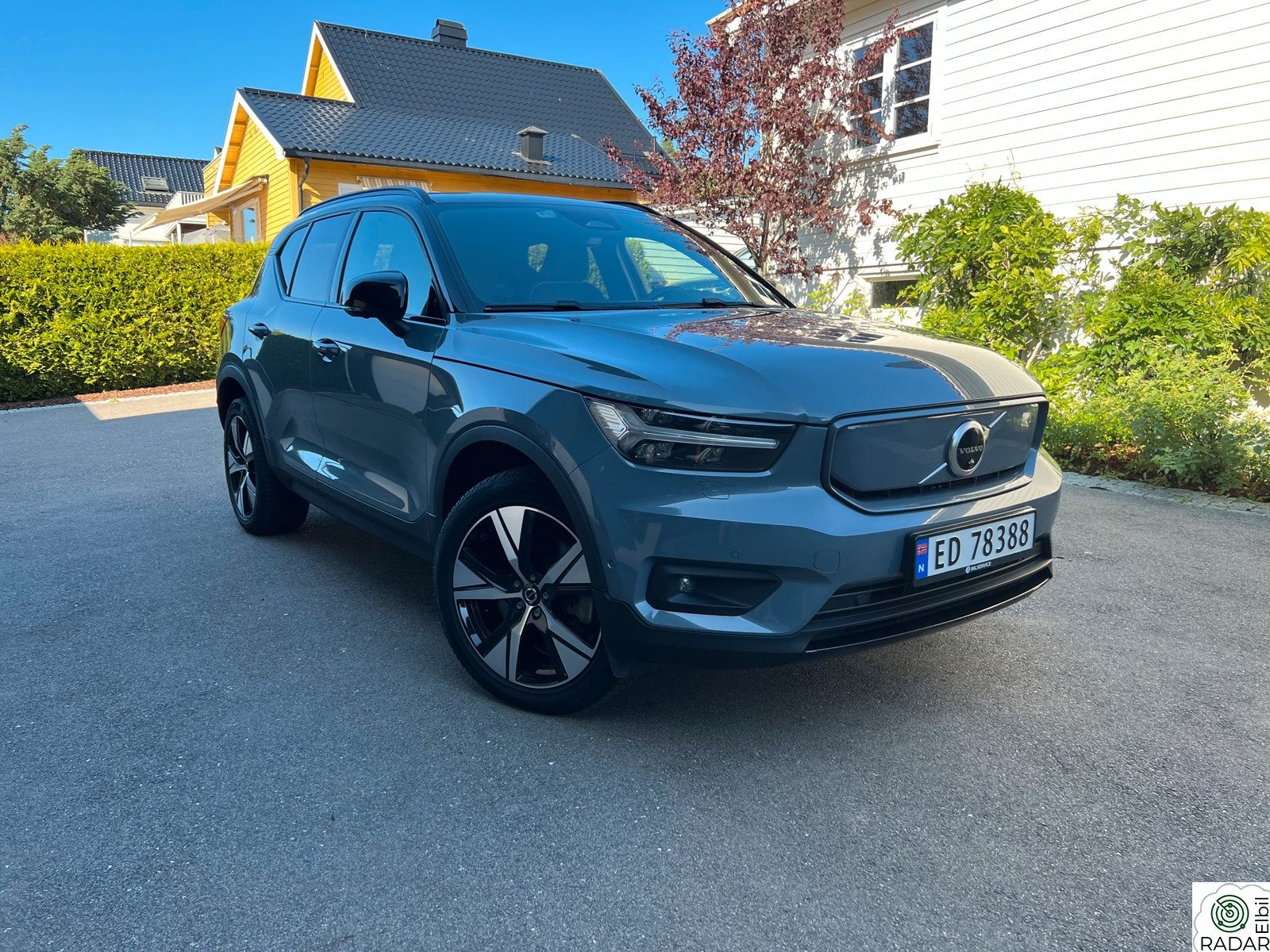 VOLVO XC40 Recharge Twin 408 hk AWD Pro