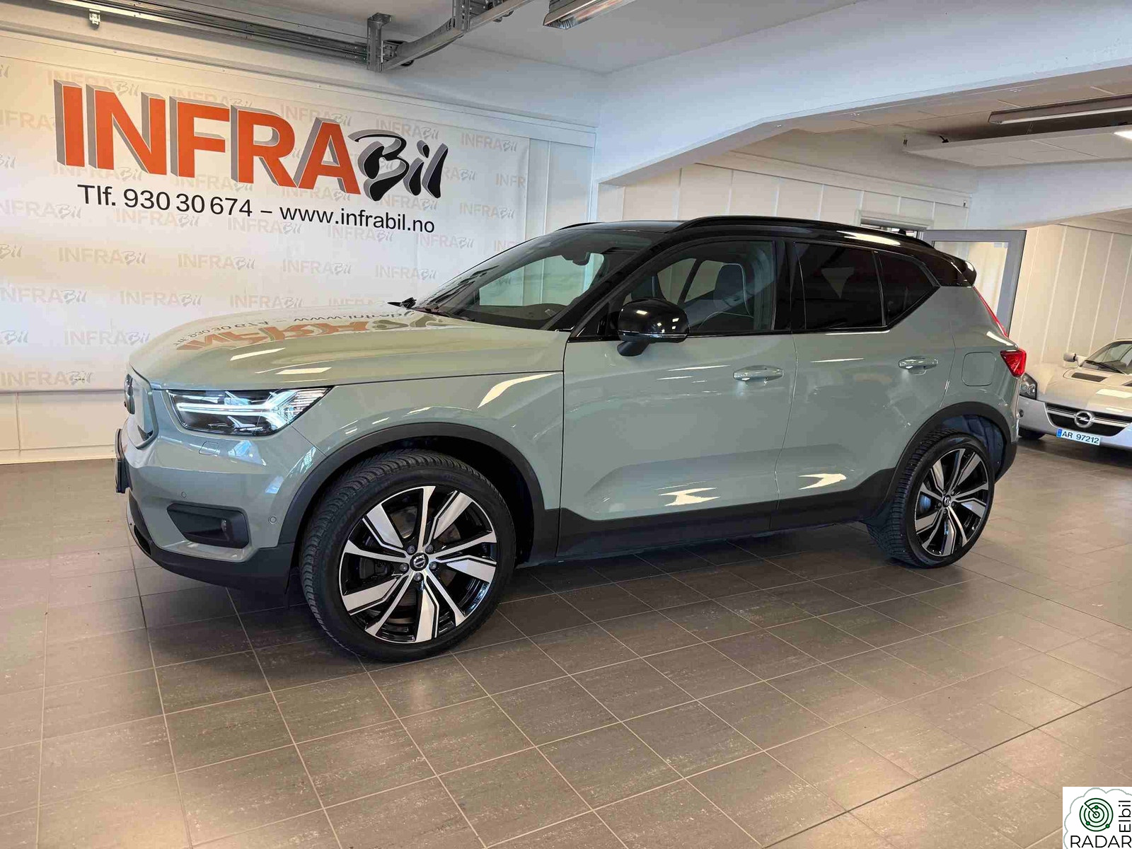 VOLVO XC40 Pro | AWD I Pano | 360| Hengerfeste| 20"| HK lydanleg
